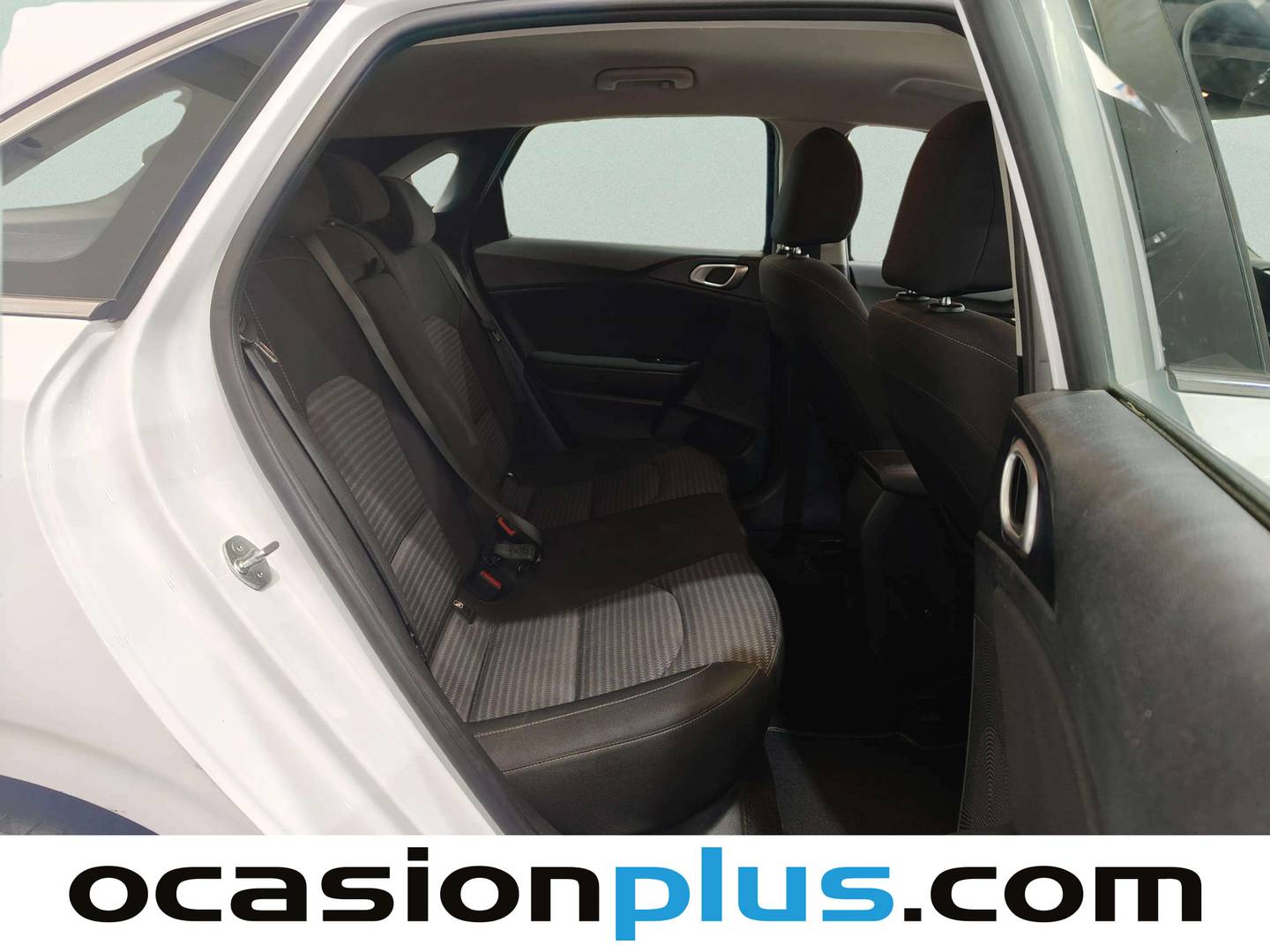 KIA Ceed Kia Ceed 1.6 MHEV iMT Drive (136 CV) híbrido