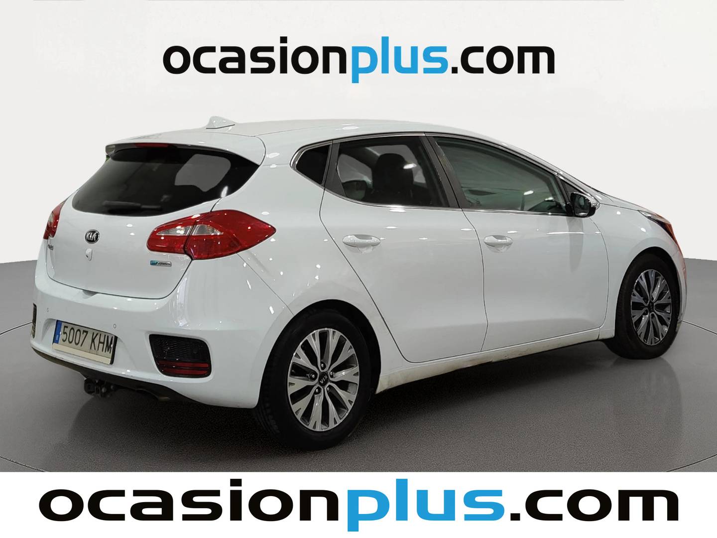 Foto trasera KIA Ceed KIA Ceed 1.0 T-GDi Eco-Dynamics x-Tech (100 CV) derecha