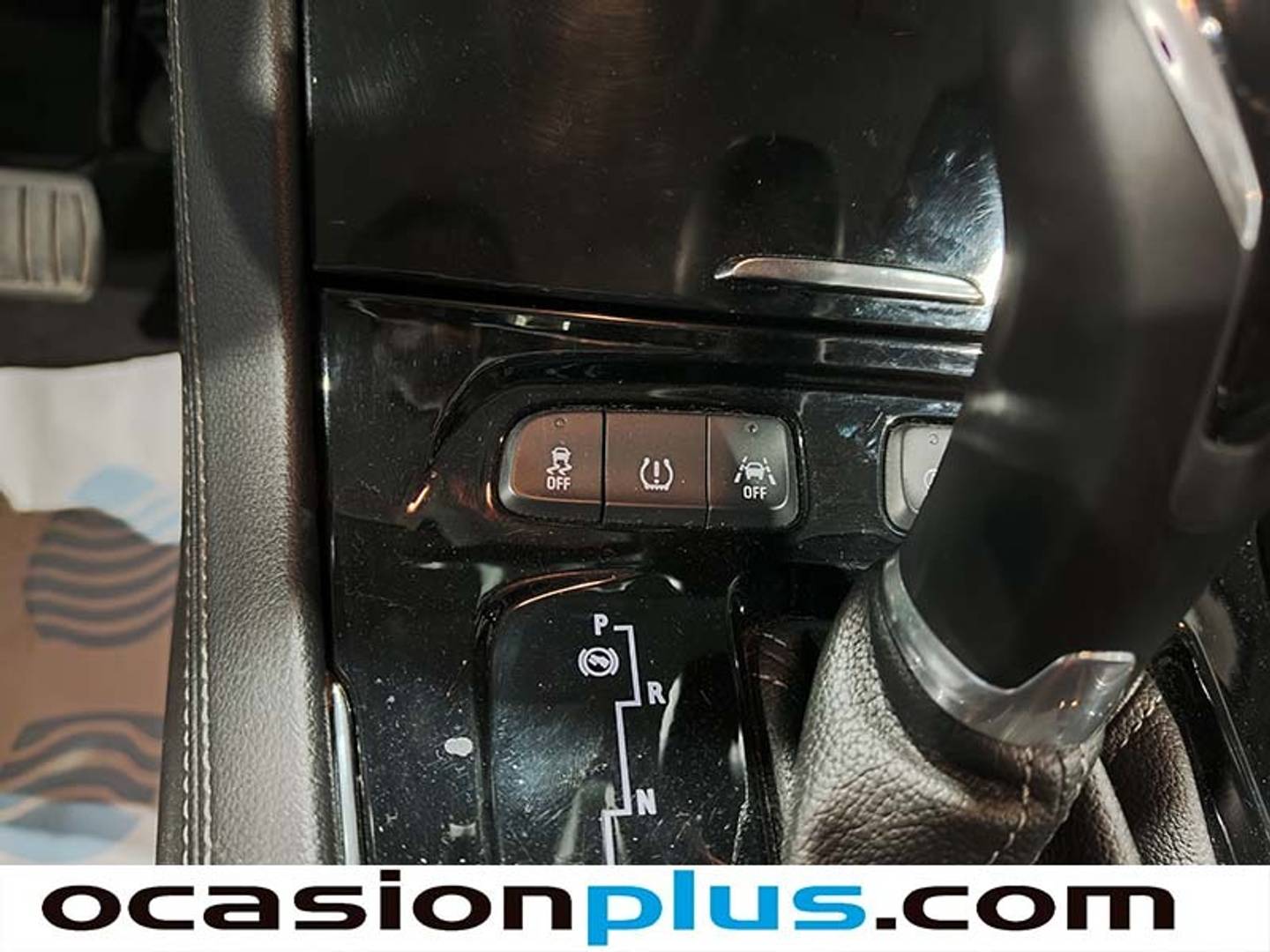 Foto Opel Grandland X Opel Grandland X 1.2 Turbo Ultimate Auto (130 CV)