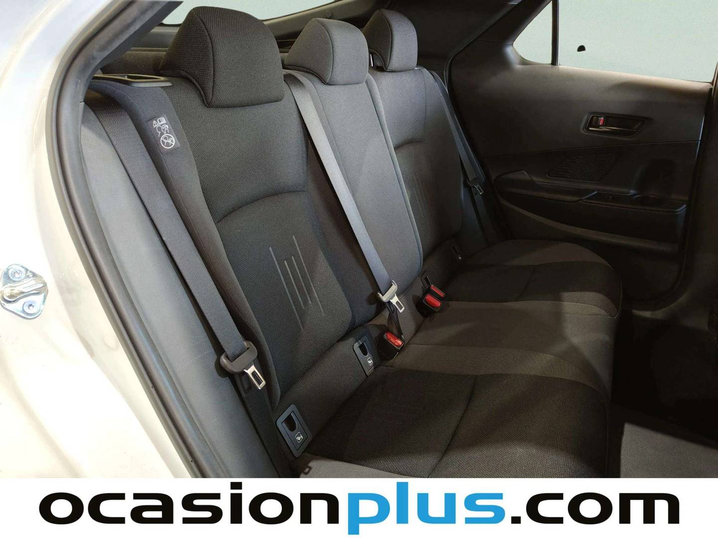 Toyota C-HR Toyota C-HR 220PH Advance (223 CV) automático