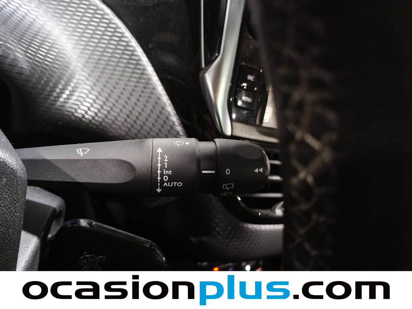 Foto Peugeot 2008 Peugeot 2008 BlueHDi 120 S&S Allure 88 kW (120 CV)