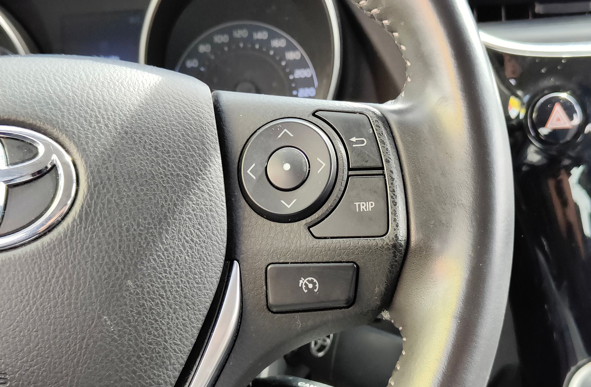 Toyota Auris 120T Active - foto 23