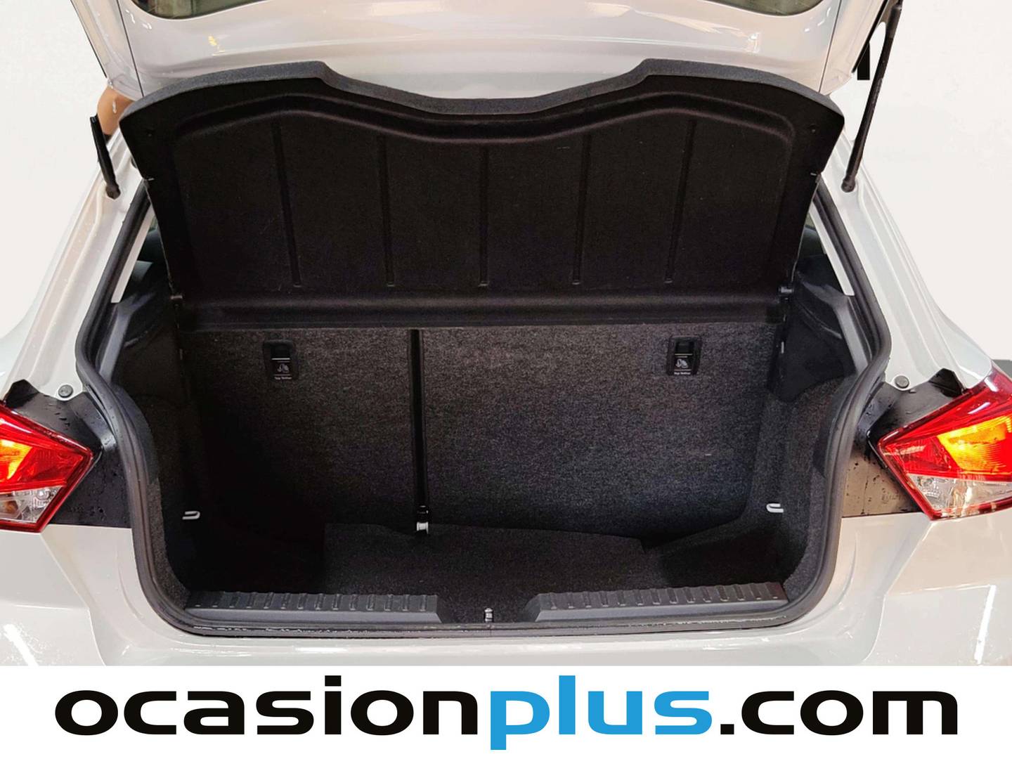 Fotos maletero Seat Ibiza Seat Ibiza 1.0 MPI Reference XL (80 CV)