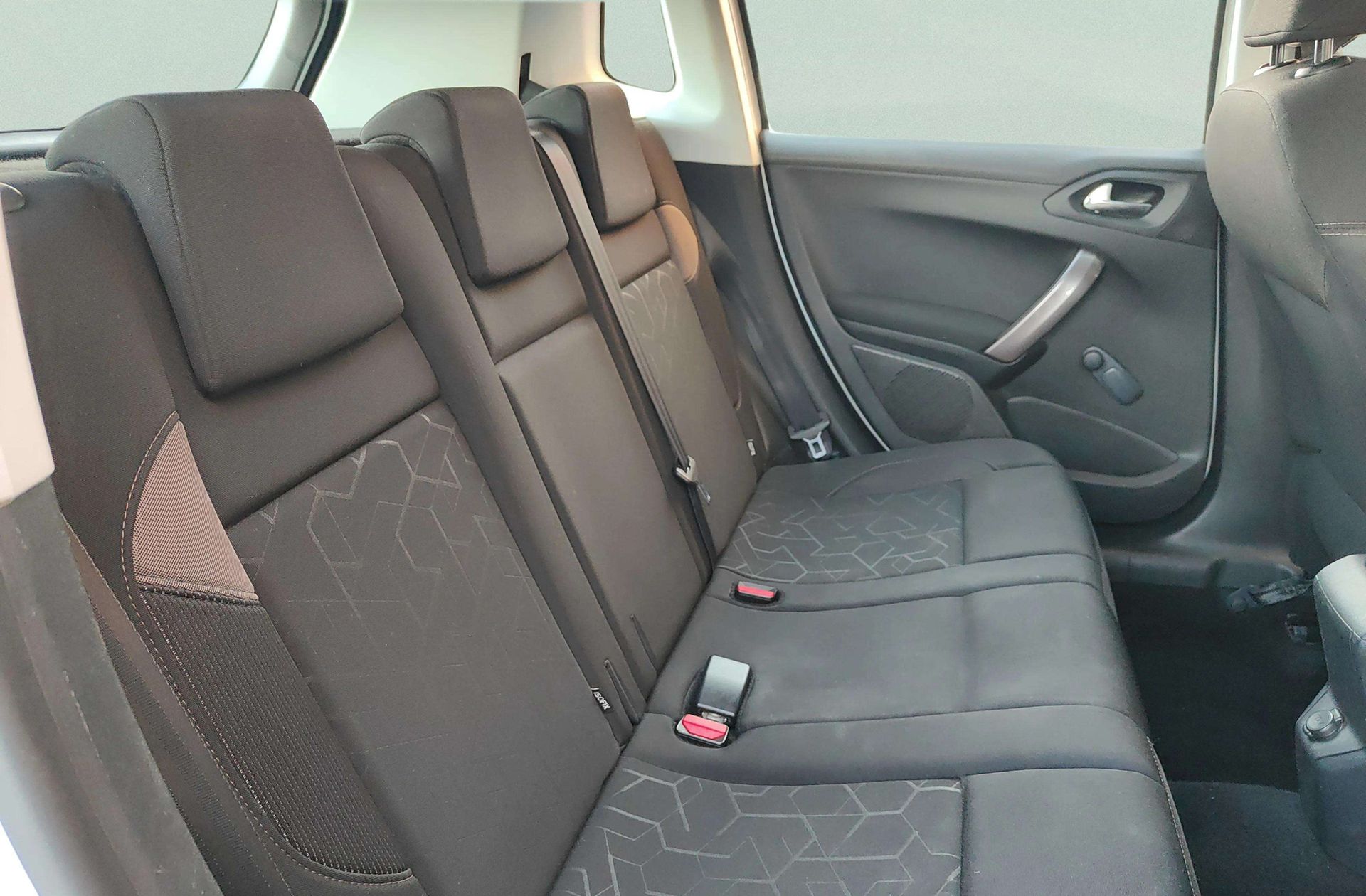 Peugeot 2008 VTI 82 Active ETG5 - foto 14