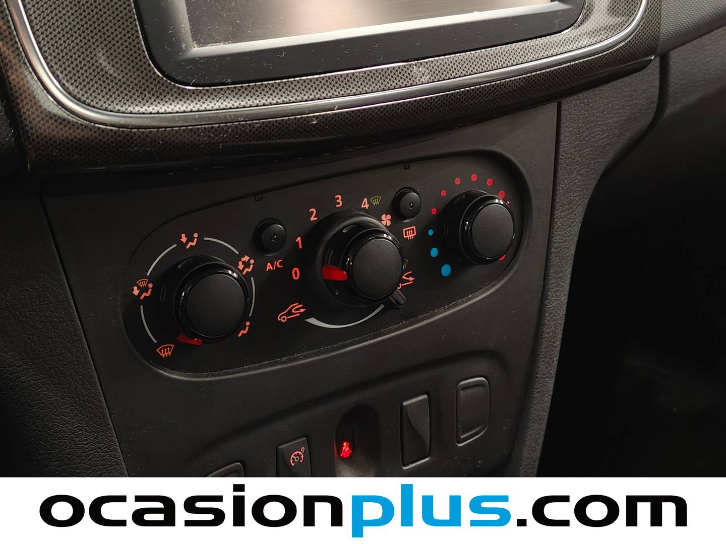 Equipamiento del Dacia Sandero Dacia Sandero Stepway TCe (90 CV) GLP