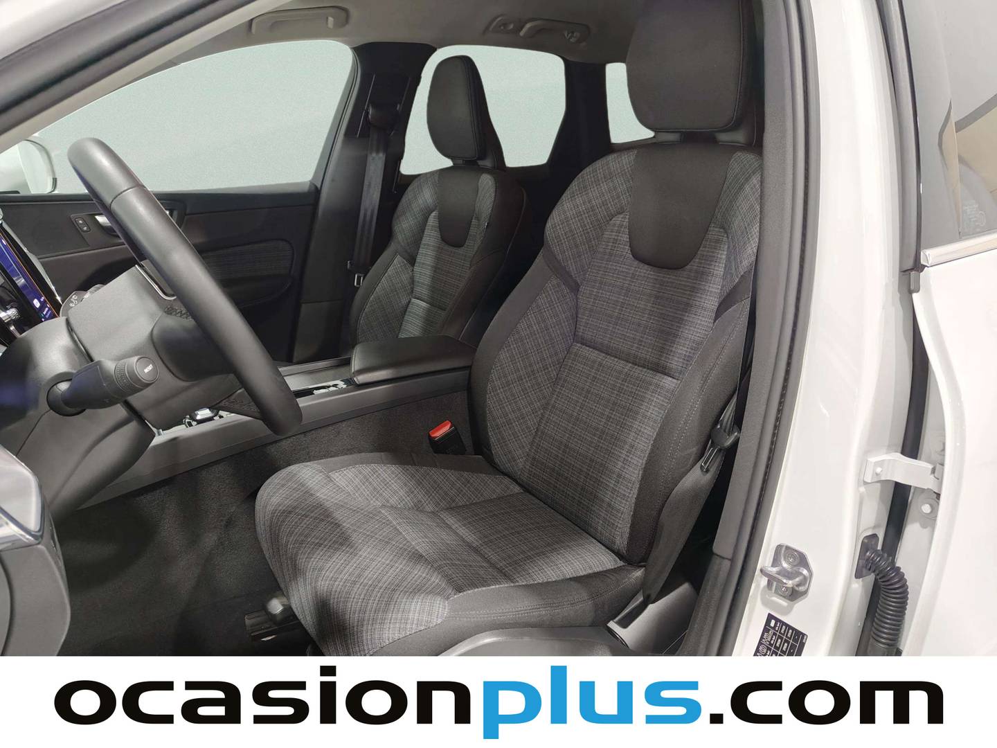 Foto asientos delanteros Volvo XC60 Volvo XC60 B4 D Momentum Auto (197 CV)
