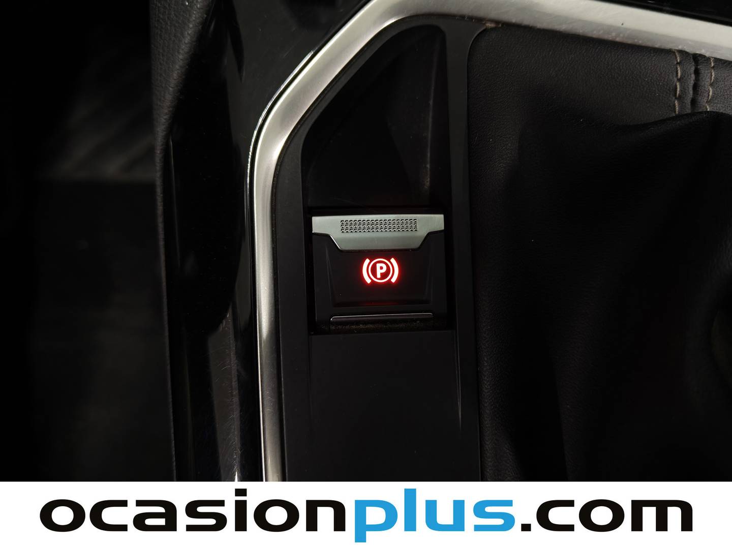 Foto Peugeot 3008 Peugeot 3008 BlueHDI 130 S&S Allure 96 kW (130 CV)