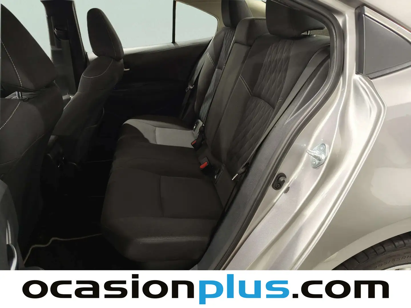 Foto Toyota Corolla Toyota Corolla 1.8 125 Híbrido Active Tech E-CVT Sedán (122 CV)