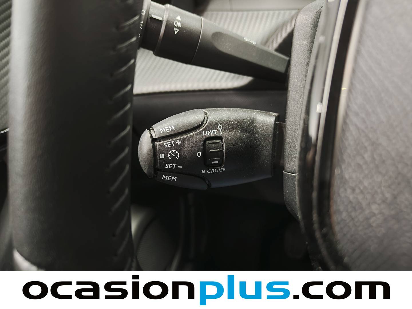 Acabados Peugeot 2008 Peugeot 2008 PureTech 100 S&S Allure (100 CV)