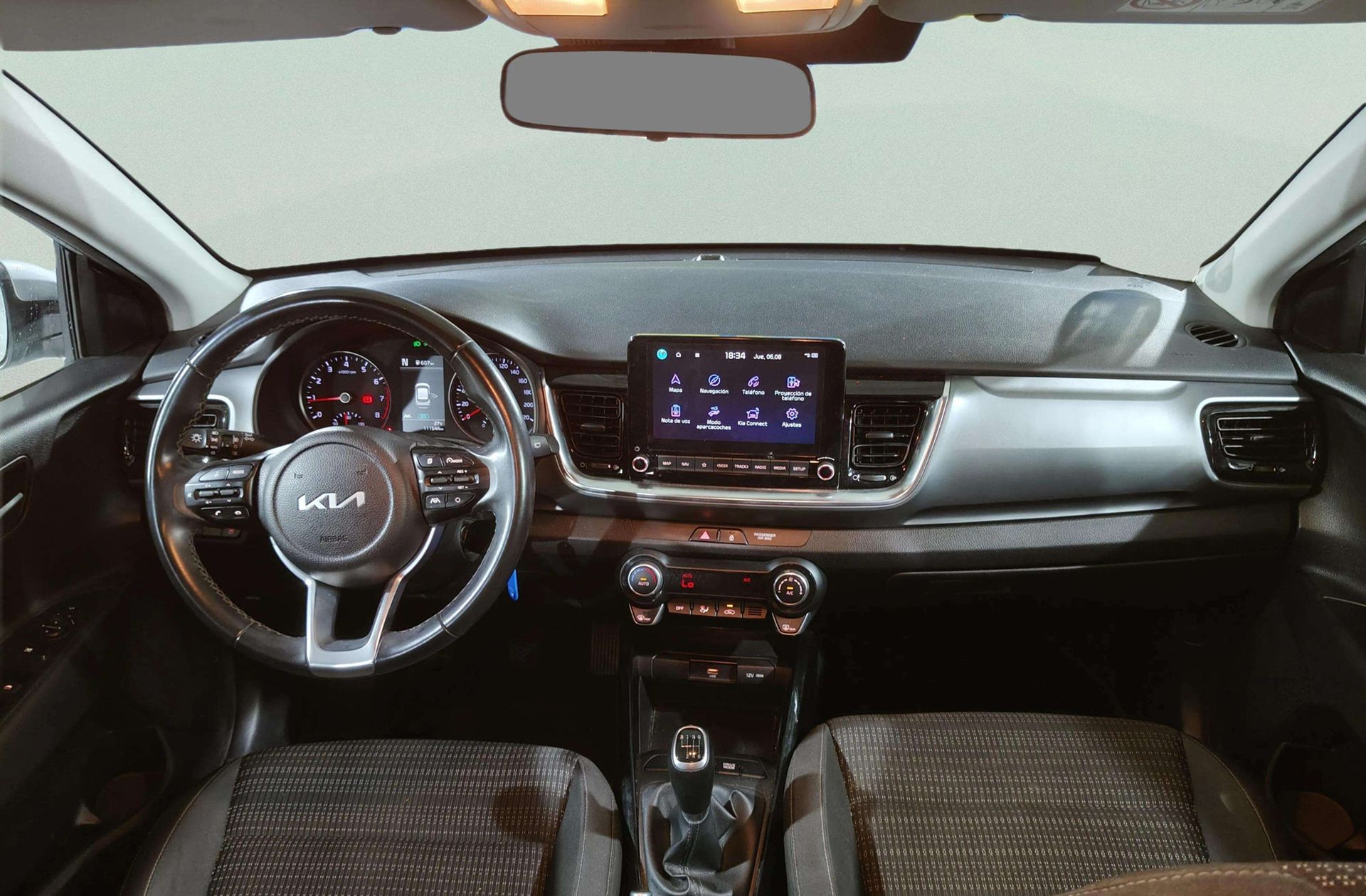 Kia Stonic 1.0 T-GDi MHEV Drive iMT - foto 7