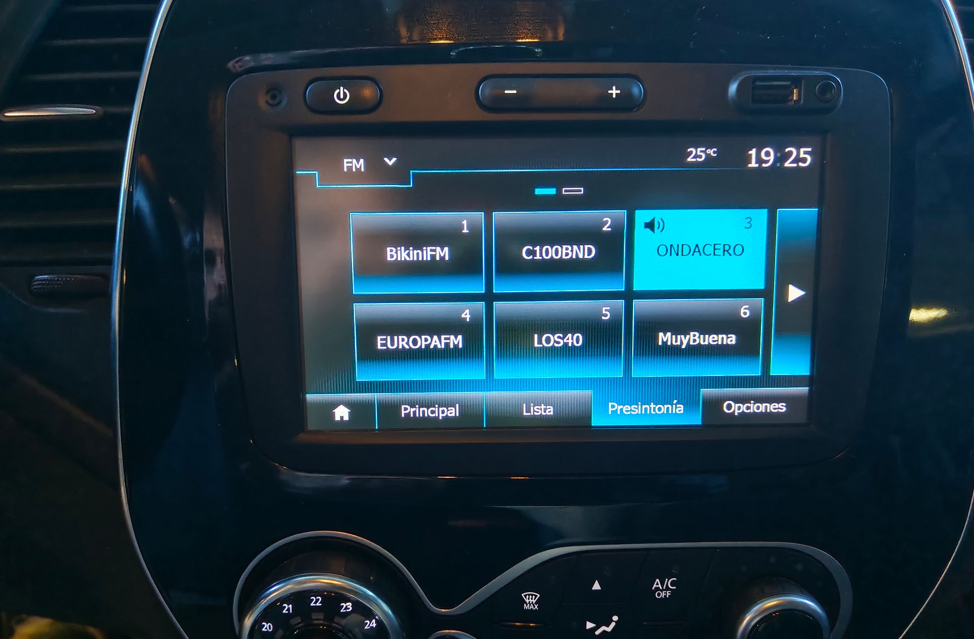 Renault Captur Zen Energy TCe - foto 33