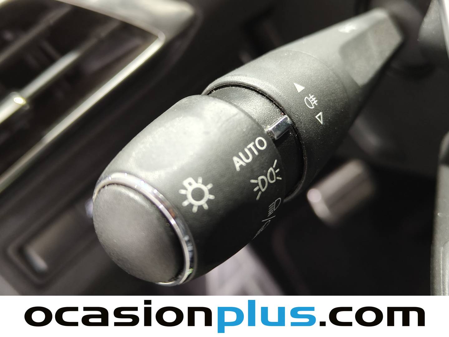 Foto Peugeot 3008 Peugeot 3008 PureTech 130 S&S GT EAT8 (130 CV)