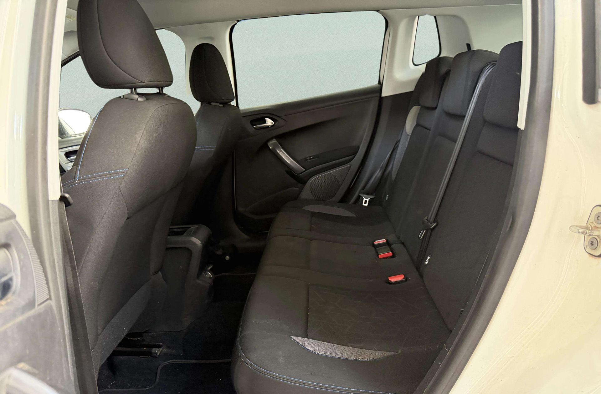 Peugeot 2008 PureTech 82 Style - foto 11