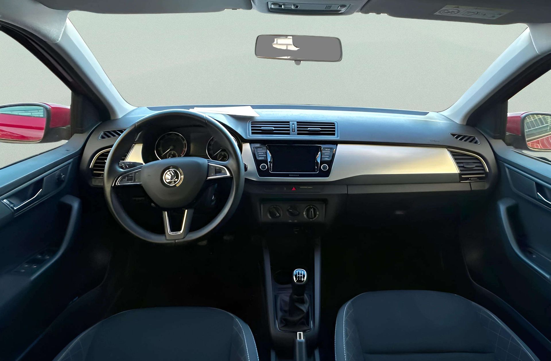 Škoda Fabia 1.0 MPI Ambition Plus - foto 6