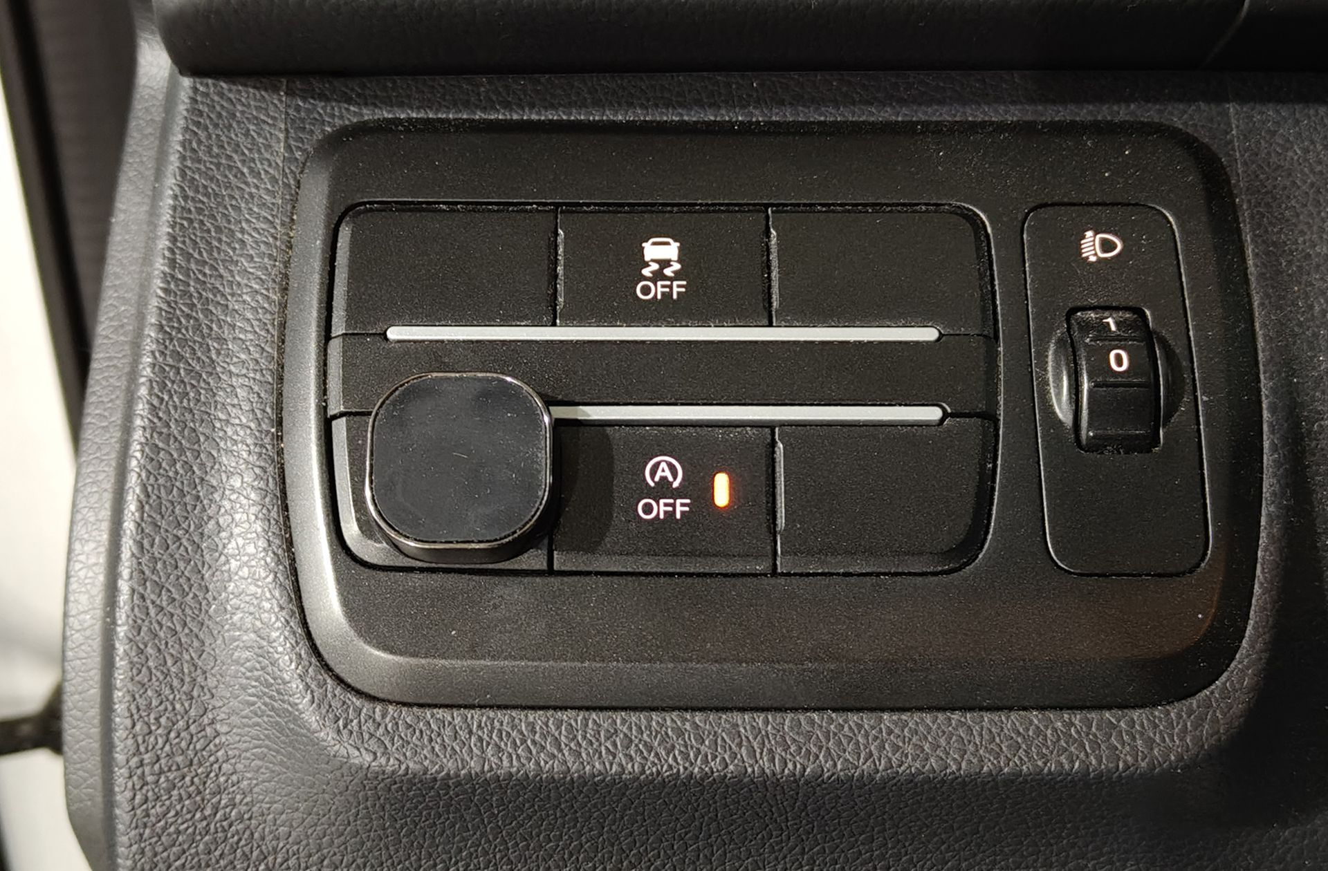 SsangYong XLV D16T Limited - foto 28