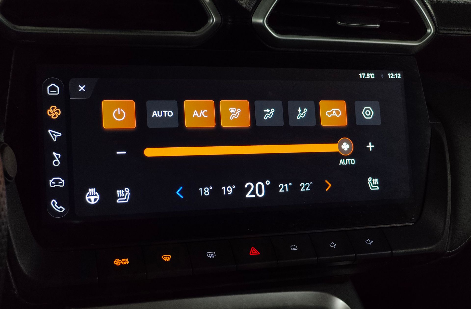 MG ZS 1.5 Hybrid+ Luxury - foto 34