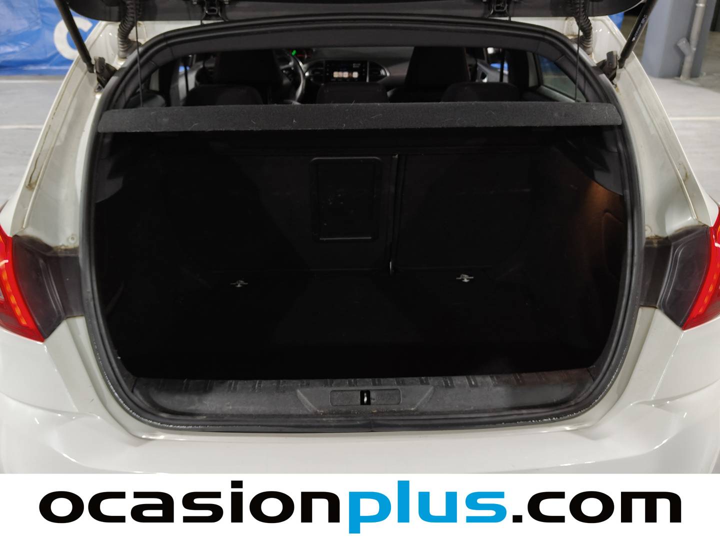 Foto Peugeot 308 Peugeot 308 PureTech 130 S&S GT Line (130 CV)