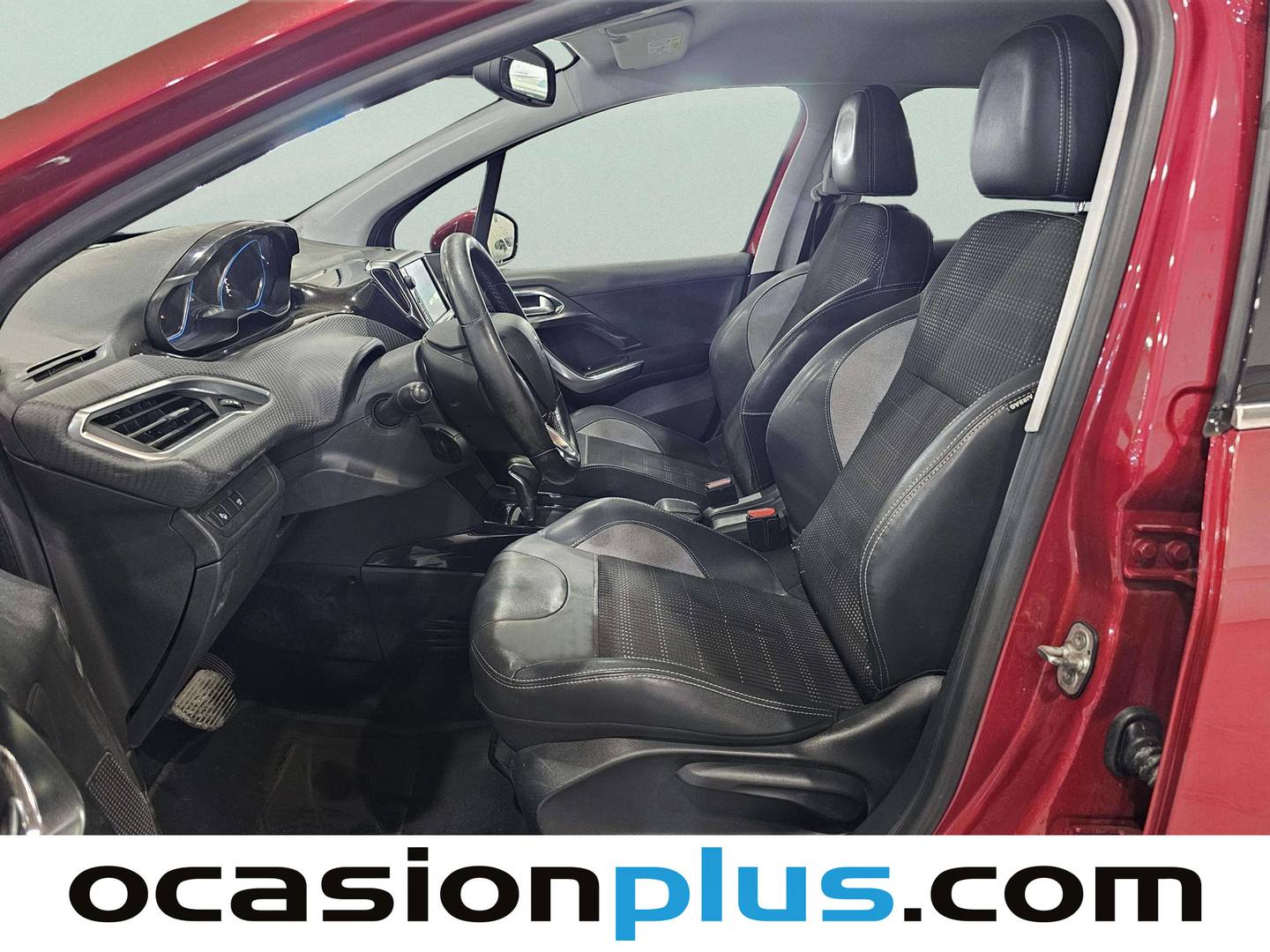 Foto asientos delanteros Peugeot 2008 Peugeot 2008 PureTech 110 S&S Allure EAT6 (110 CV)