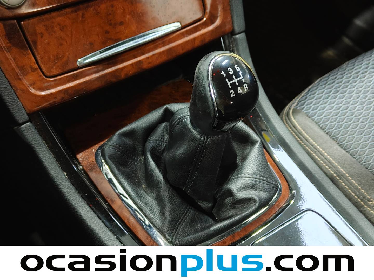 Ford Mondeo Ford Mondeo 2.0 Ghia (145 CV) de segunda mano