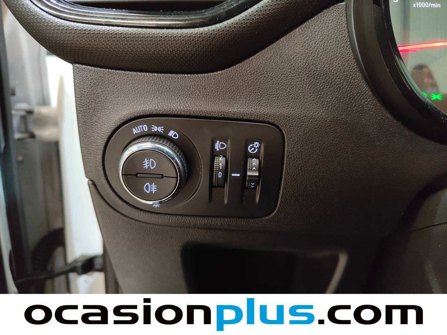 Accesorios del Opel Crossland X Opel Crossland X 1.5 D S&S Design Line 120 Aniversario (102 CV)