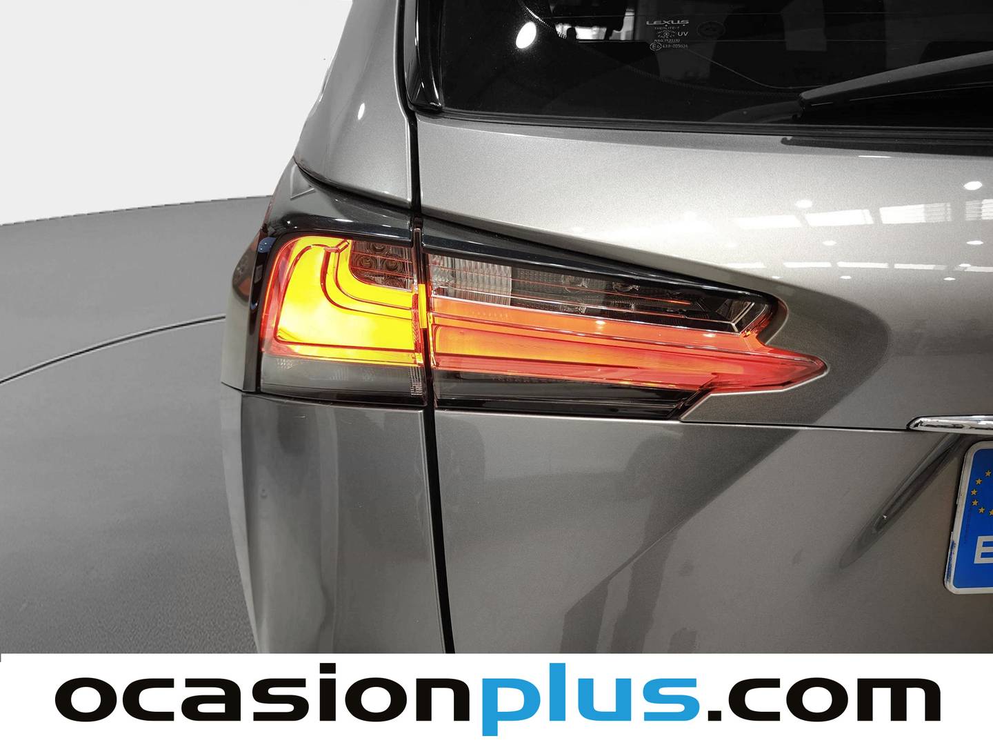 Lexus NX Lexus NX 300h Corporate 2WD + Navibox (197 CV) al mejor precio