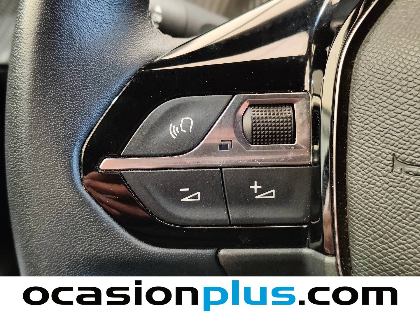 Foto Peugeot 2008 Peugeot 2008 PureTech 100 S&S Allure (100 CV)