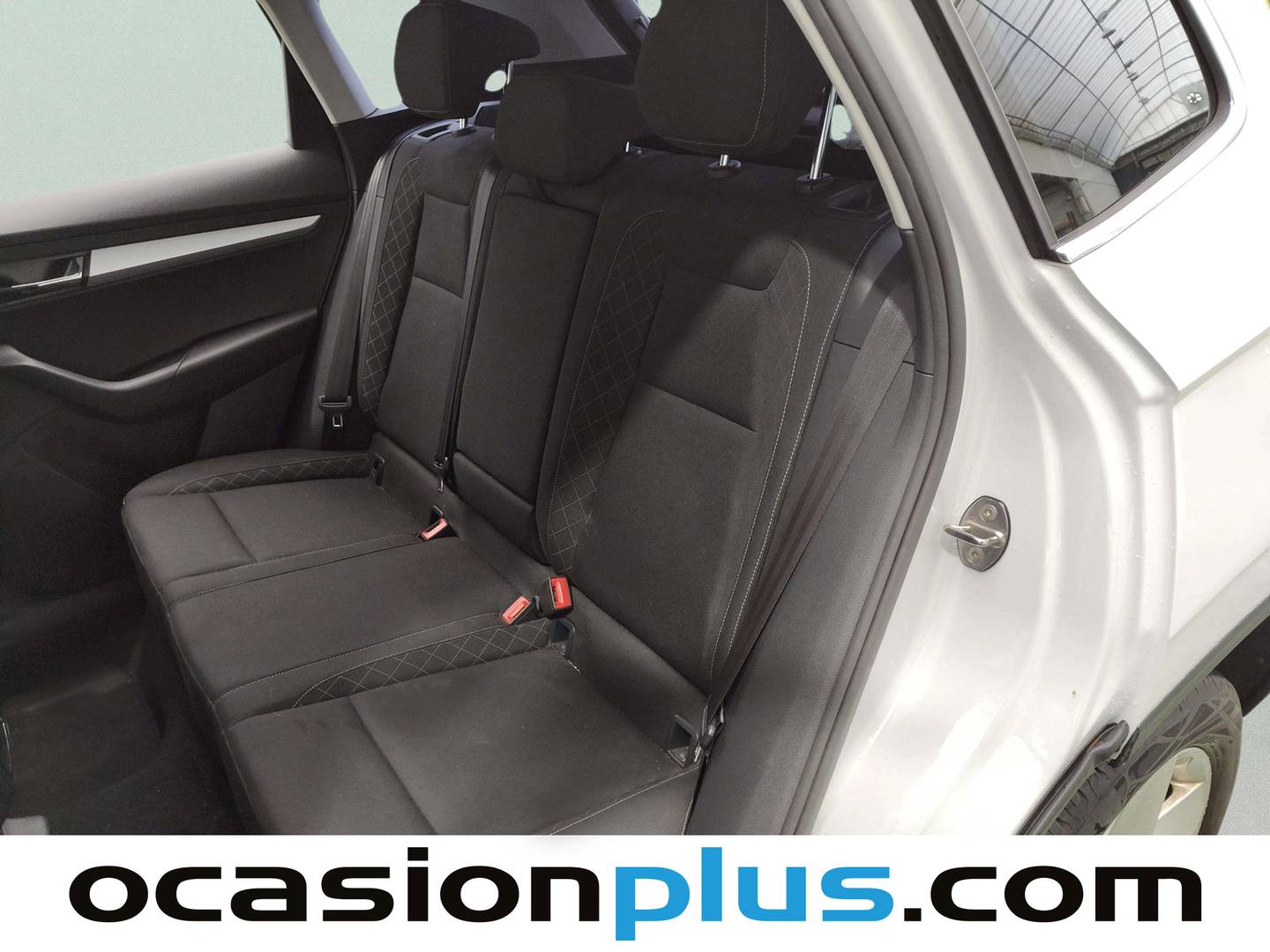 Foto Skoda Karoq Skoda Karoq 1.5 TSI ACT Ambition (150 CV)