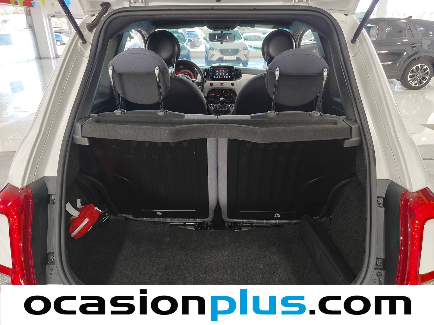 Fotos maletero Fiat 500 Fiat 500 1.2 8v Lounge (69 CV)