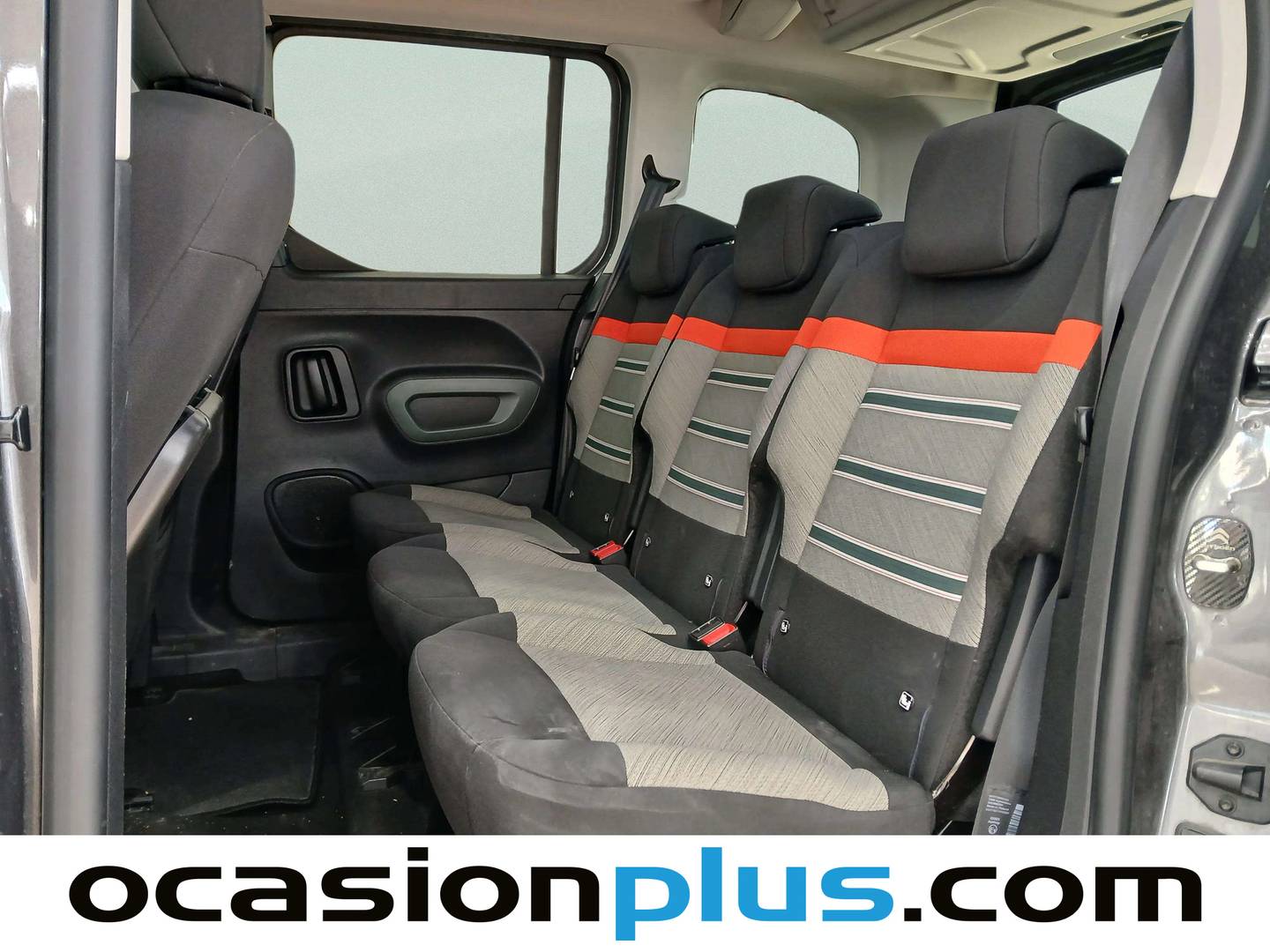 Foto asientos traseros Citroën Berlingo Citroen Berlingo BlueHDi 130 S&S Talla M Shine (130 CV)