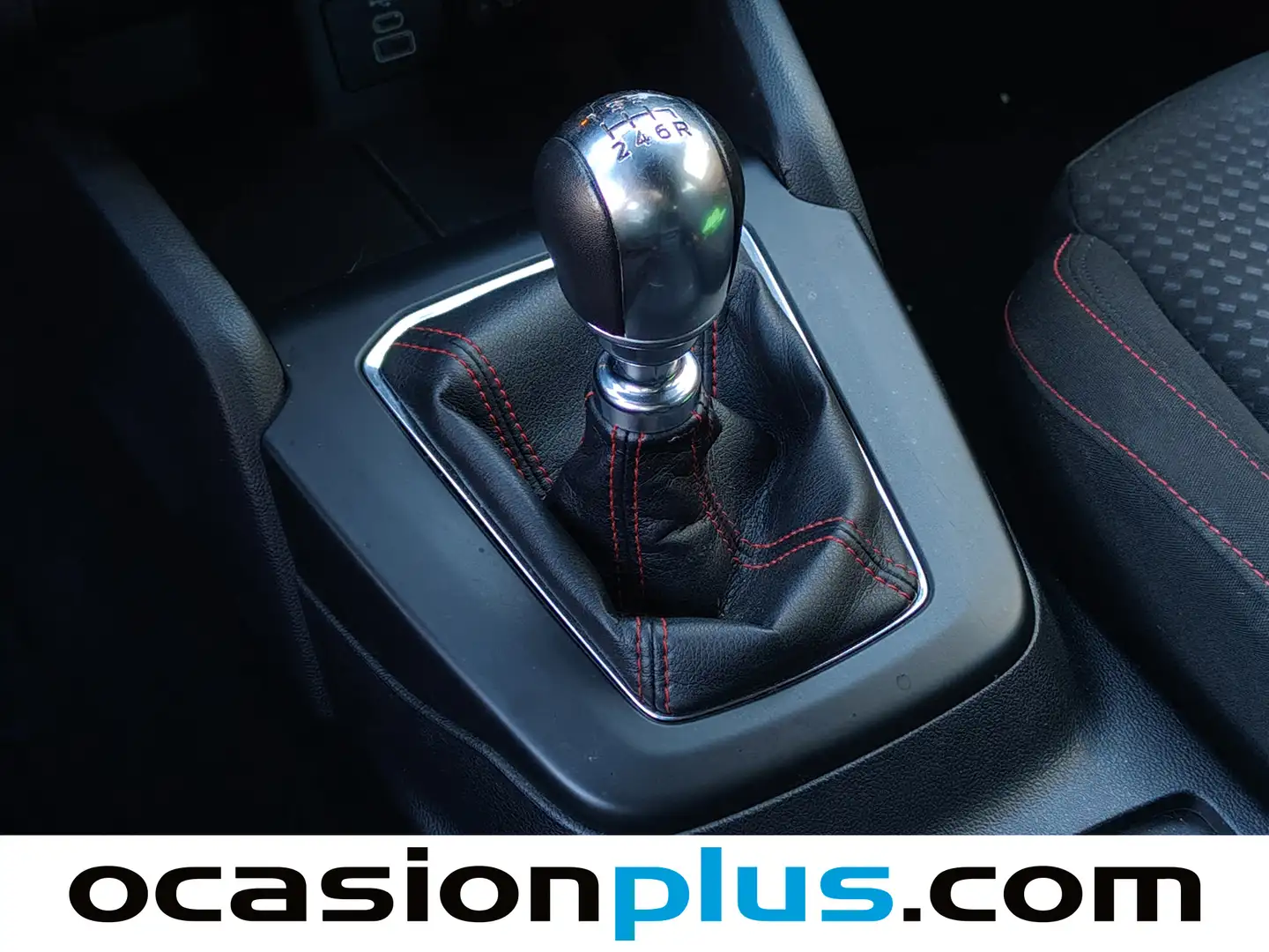 Foto Ford Focus Ford Focus 1.0 Ecoboost MHEV ST-Line (125 CV)