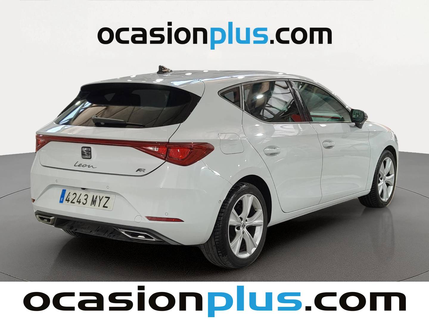 Foto trasera Seat León Seat León 1.5 TSI S&S FR 25 Aniversario (116 CV) derecha