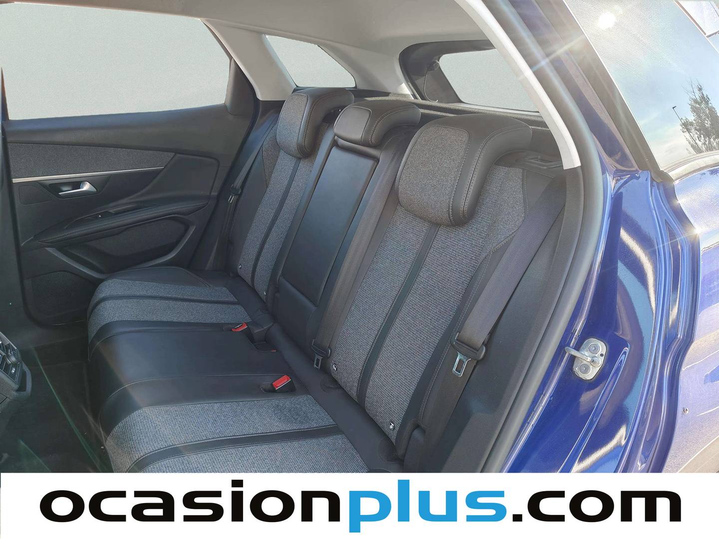 Foto asientos traseros Peugeot 3008 Peugeot 3008 BlueHDI 130 S&S Allure EAT8 (130 CV)