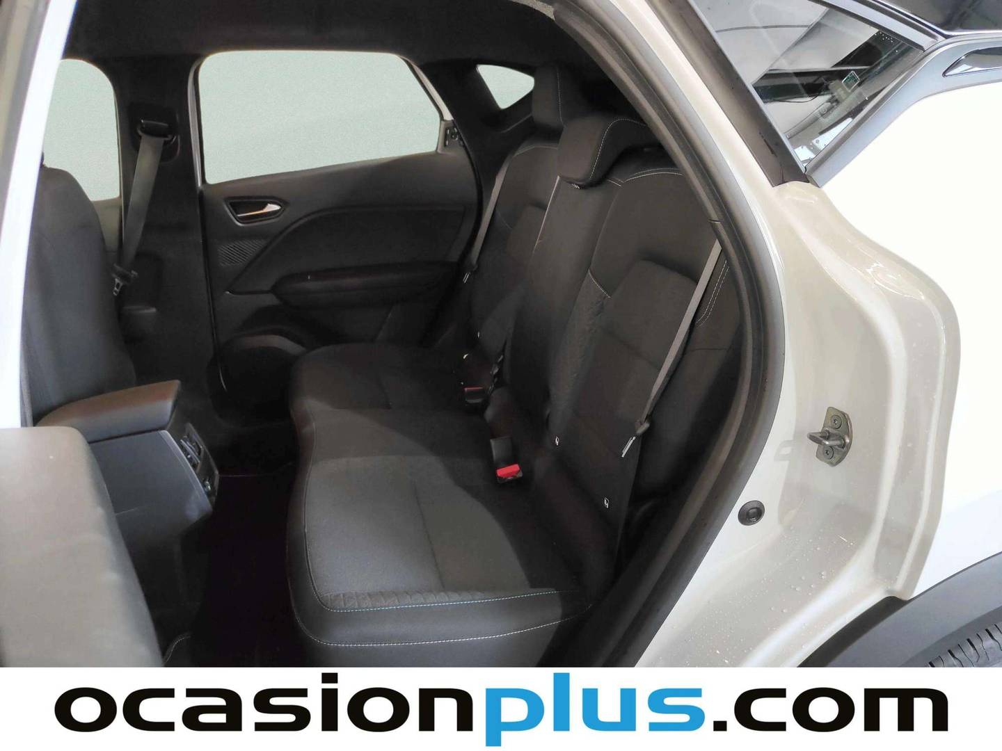 Foto asientos traseros Renault Captur Renault Captur Evolution full hybrid E-Tech (145 CV)