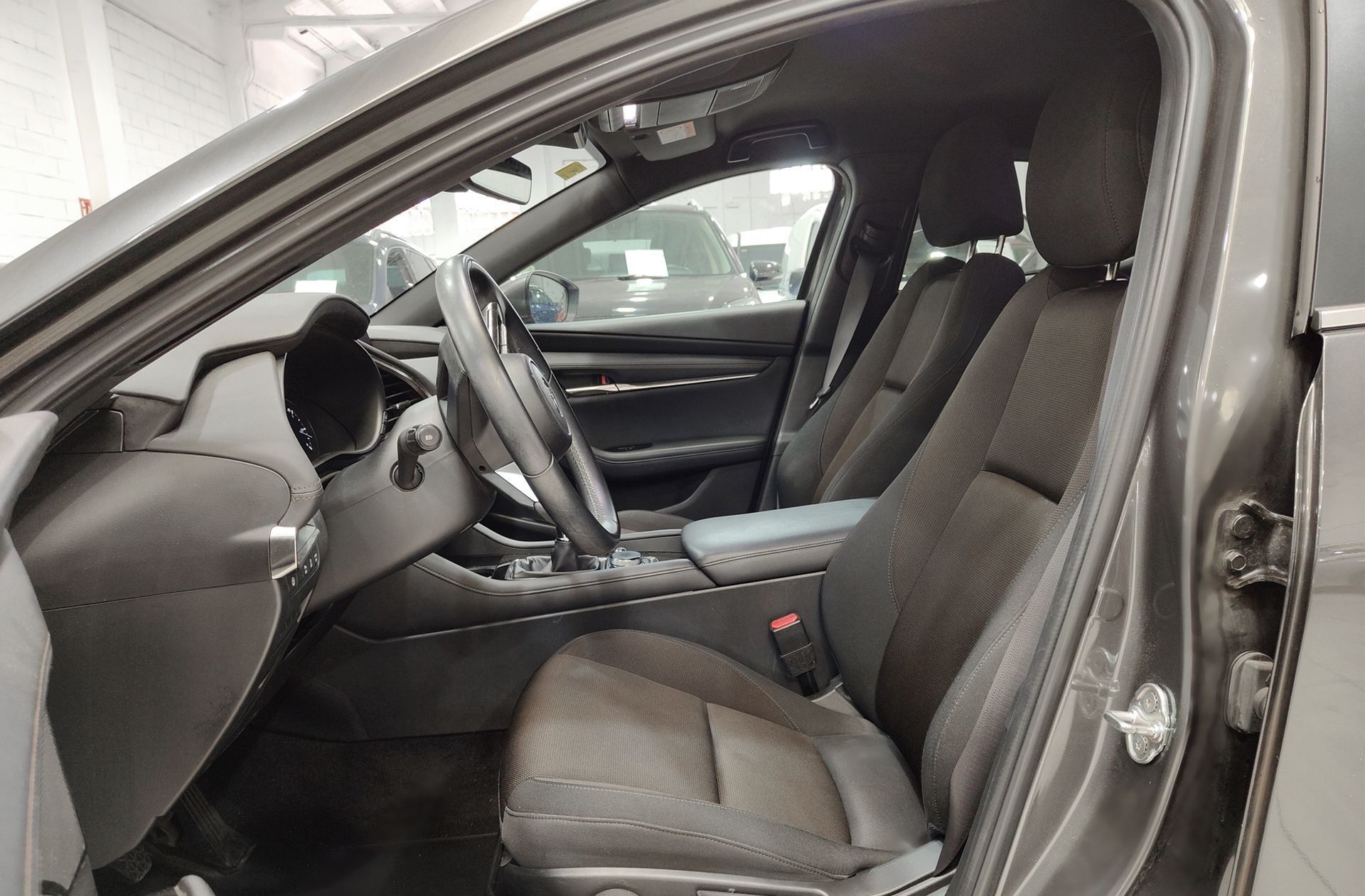 Mazda Mazda3 2.0 Skyactiv-G Evolution - foto 10