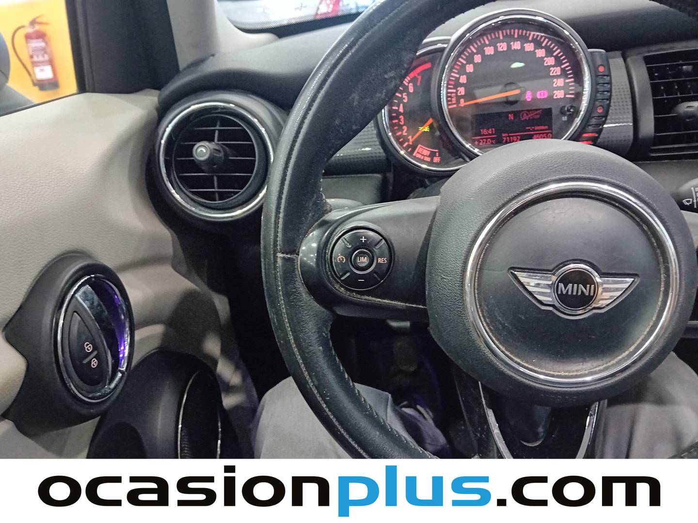 Foto Mini MINI MINI MINI 5 Puertas One (102 CV)