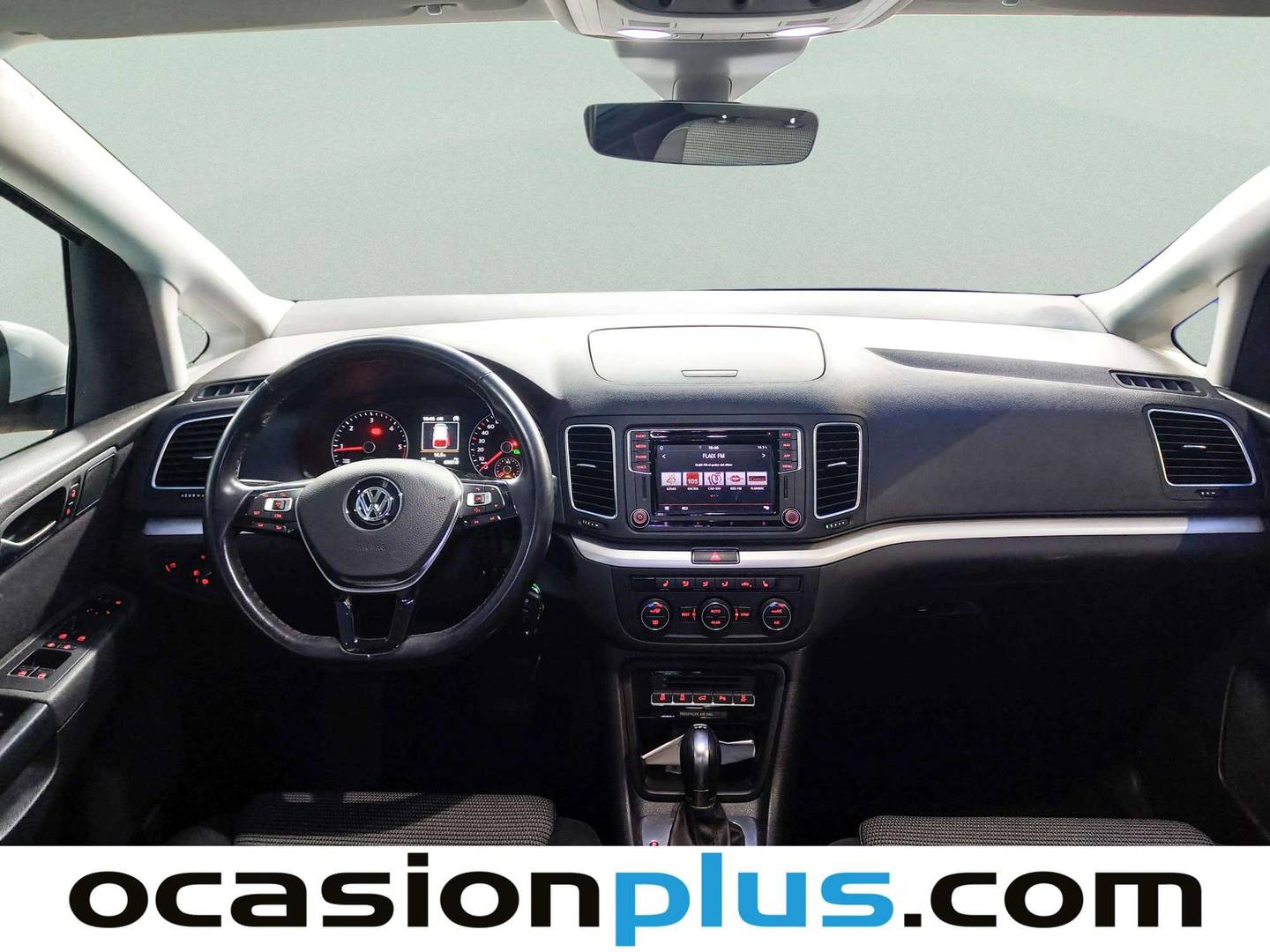 Foto Volkswagen Sharan Volkswagen Sharan 2.0 TDI BMT (150 CV) DSG 7 Plazas