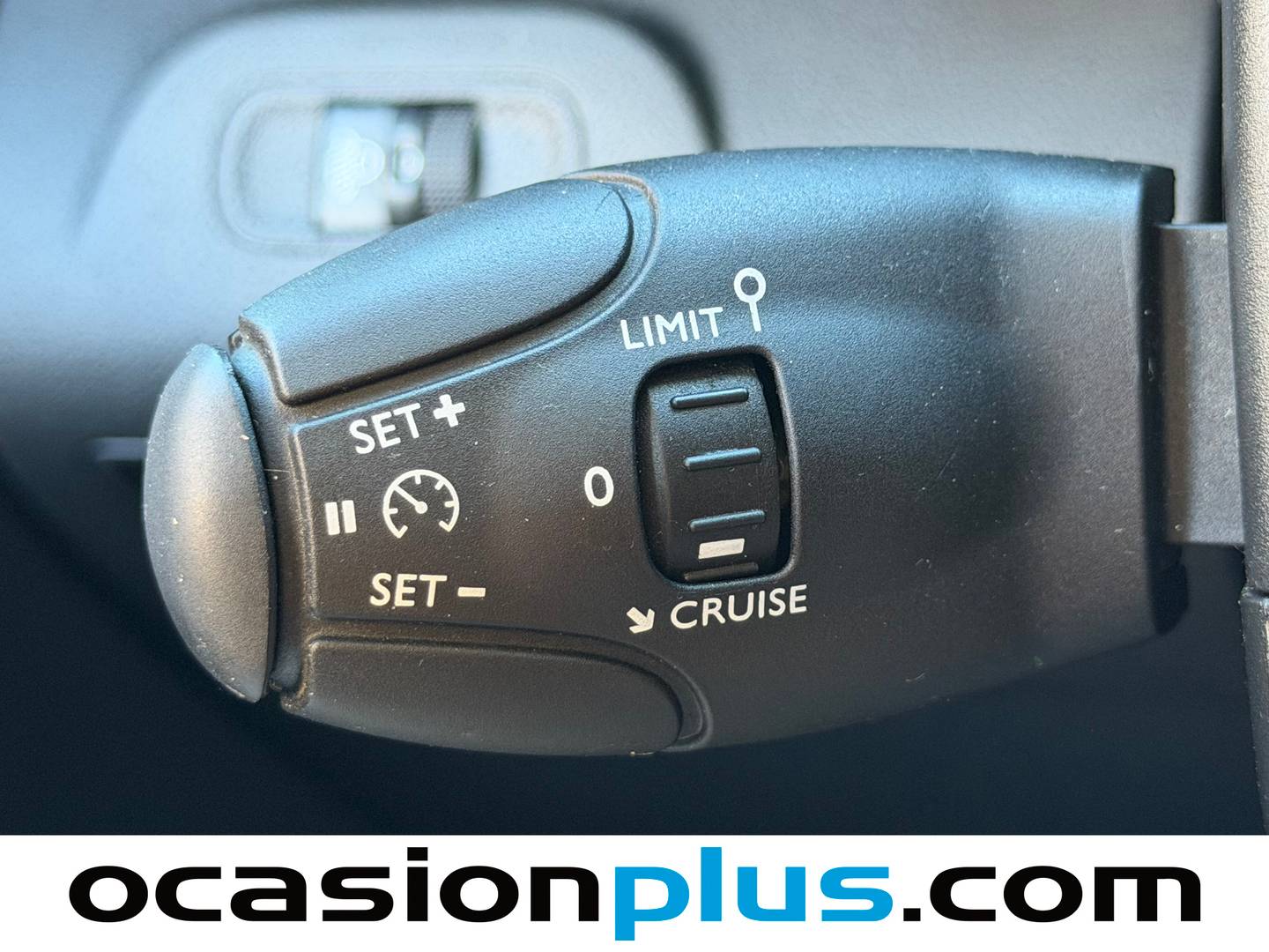 Extras y acabados del Citroën Berlingo Citroen Berlingo Furgon BlueHDi 100 Talla M Control (102 CV)