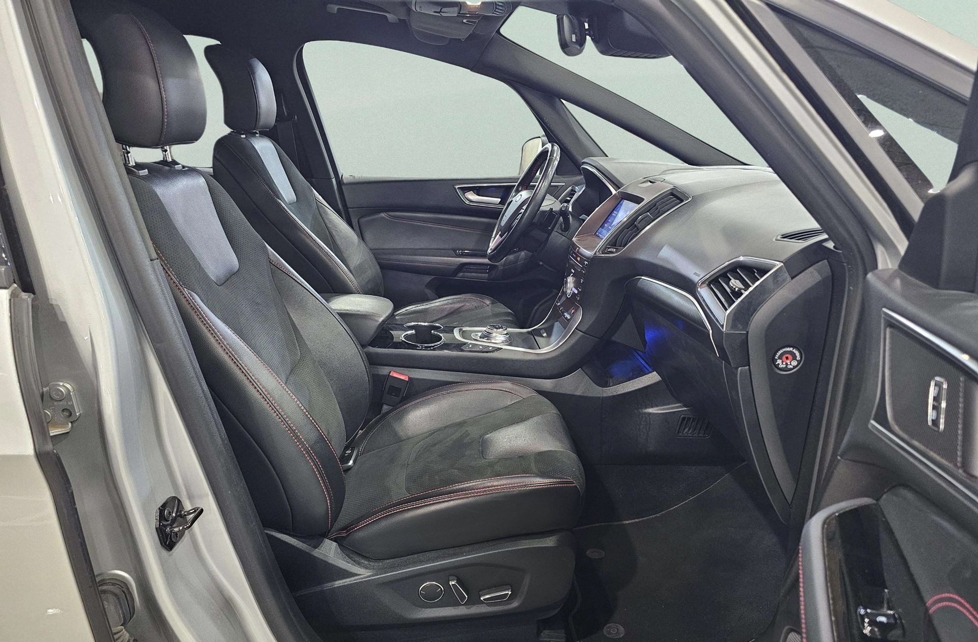 Ford S-Max 2.0 TDCi Panther ST-Line Powershift - foto 26