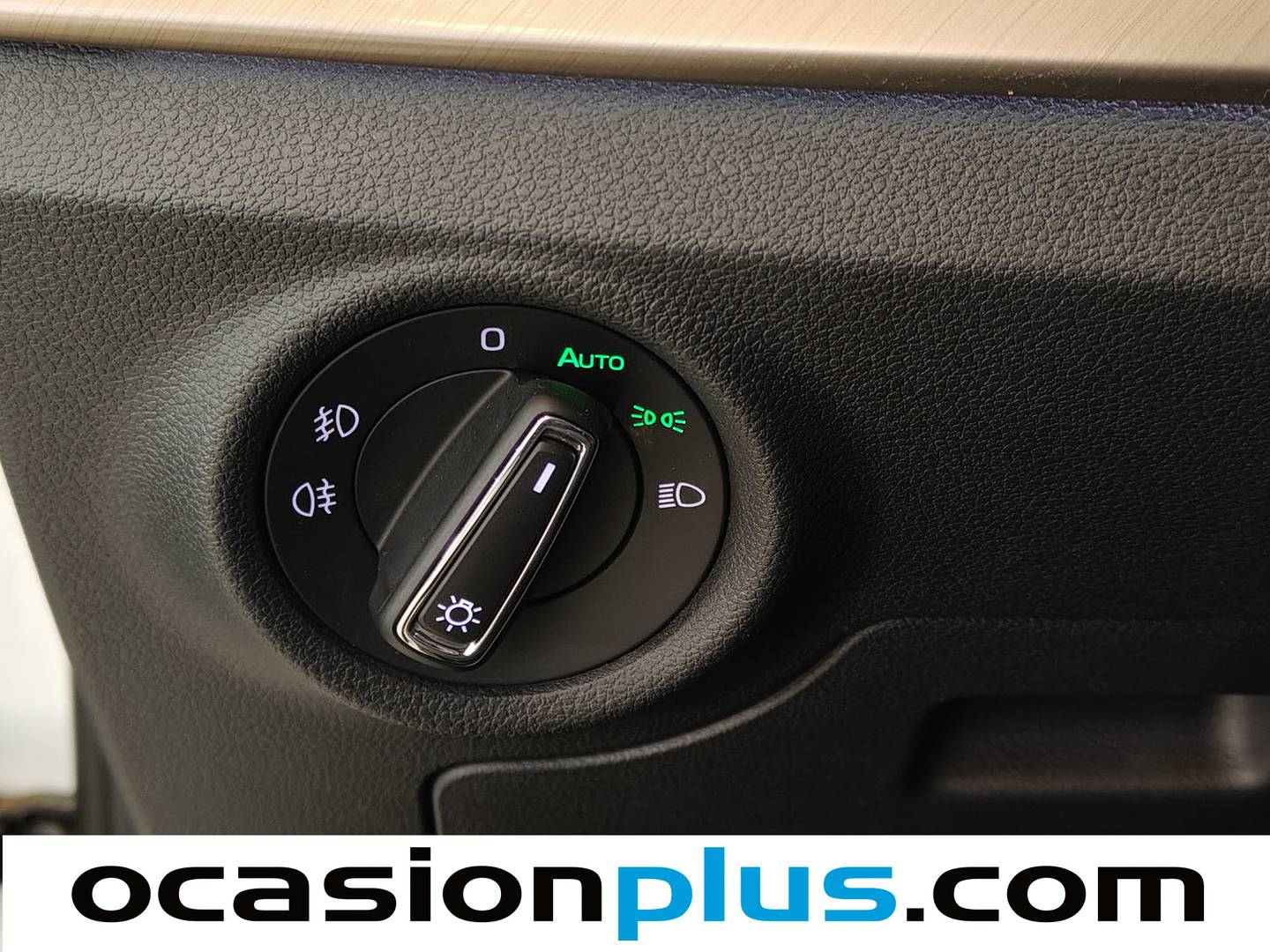 Foto Skoda Kamiq Skoda Kamiq 1.0 TSI Style DSG (110 CV)