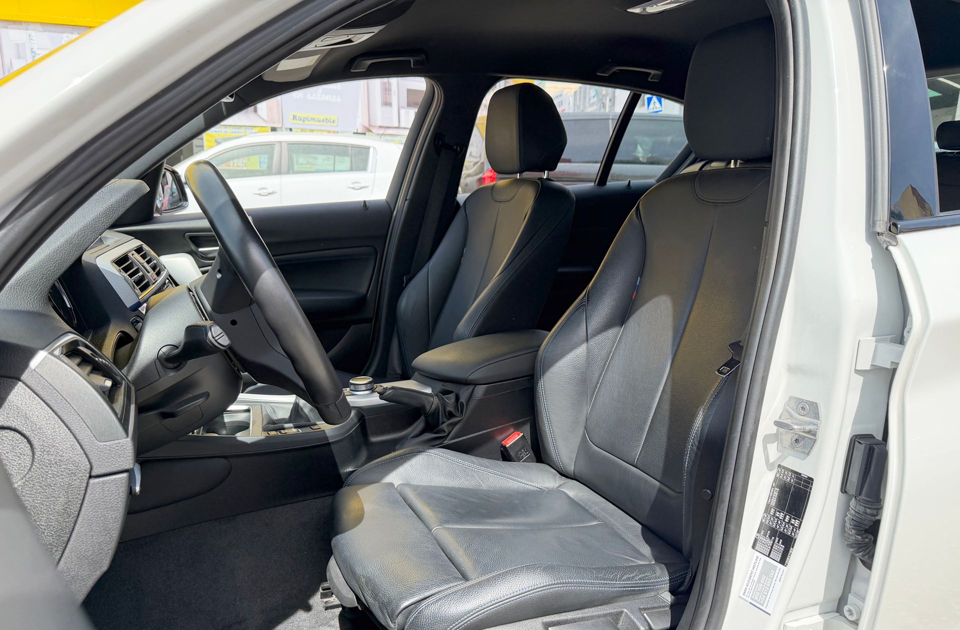 BMW Serie 1 116d Pack M - foto 14