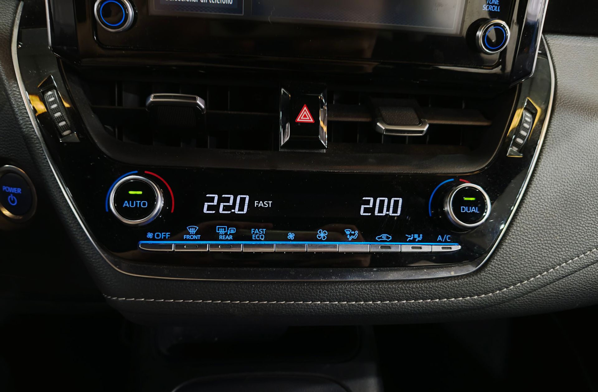 Toyota Corolla Touring Sports 125H Active Tech E-CVT - foto 29
