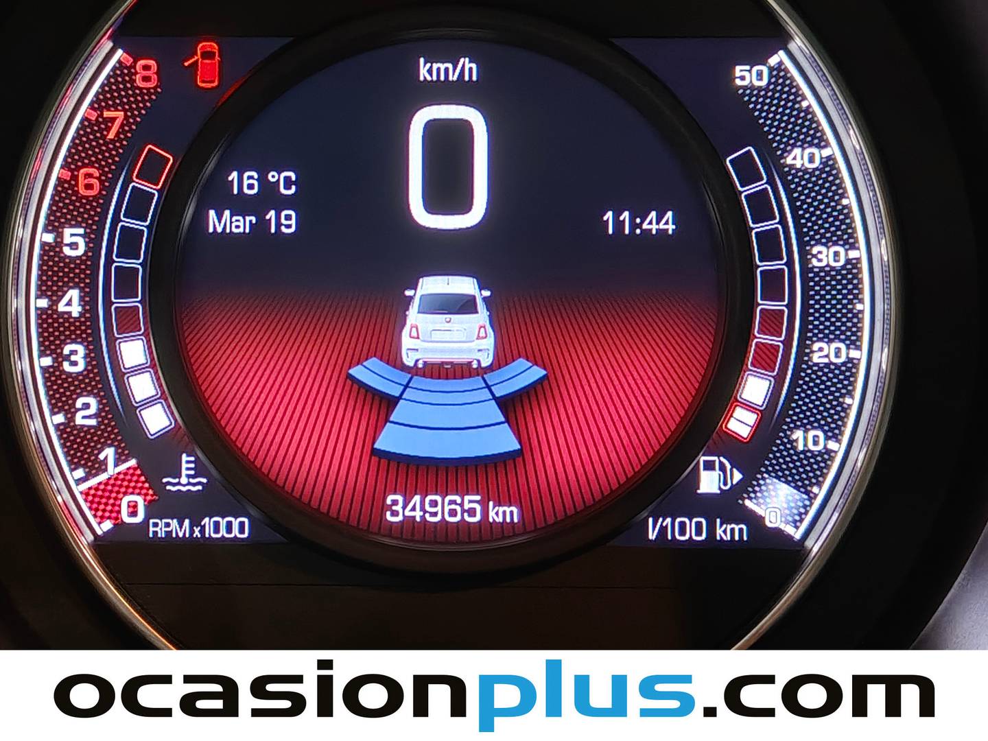 Equipamiento del Abarth 500 Abarth 500 1.4 16v T-Jet 595  (145 CV)