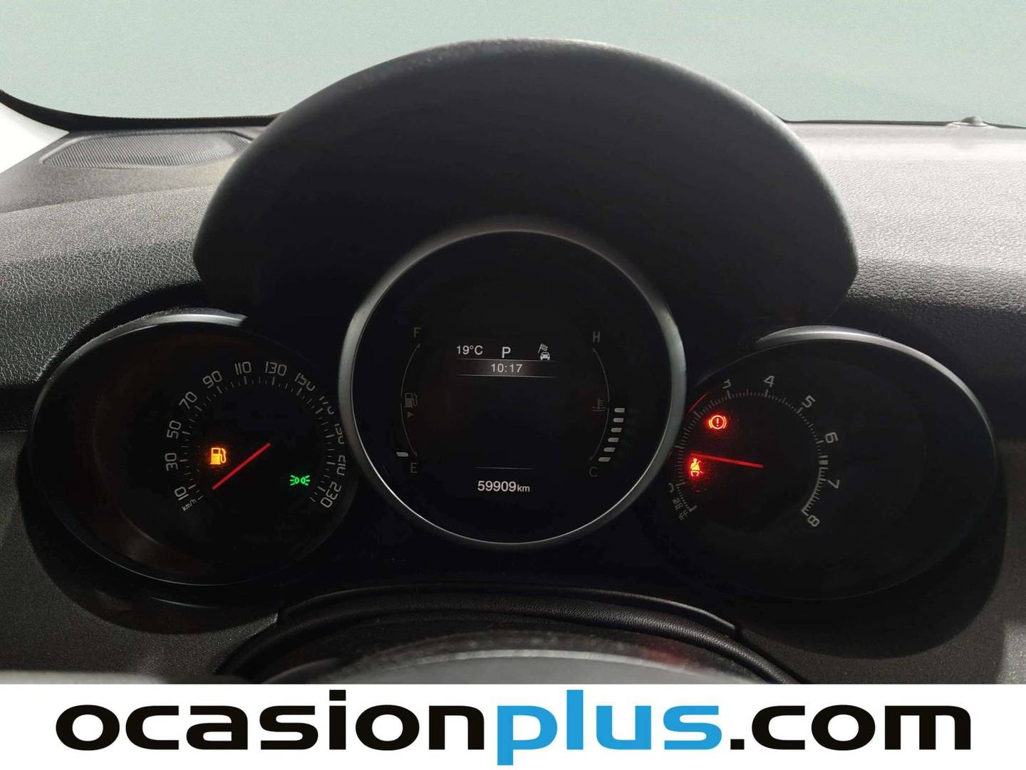 Fiat 500X Fiat 500X 1.4 MultiAir Cross 4x4 Auto 9 vel (170 CV) 2016