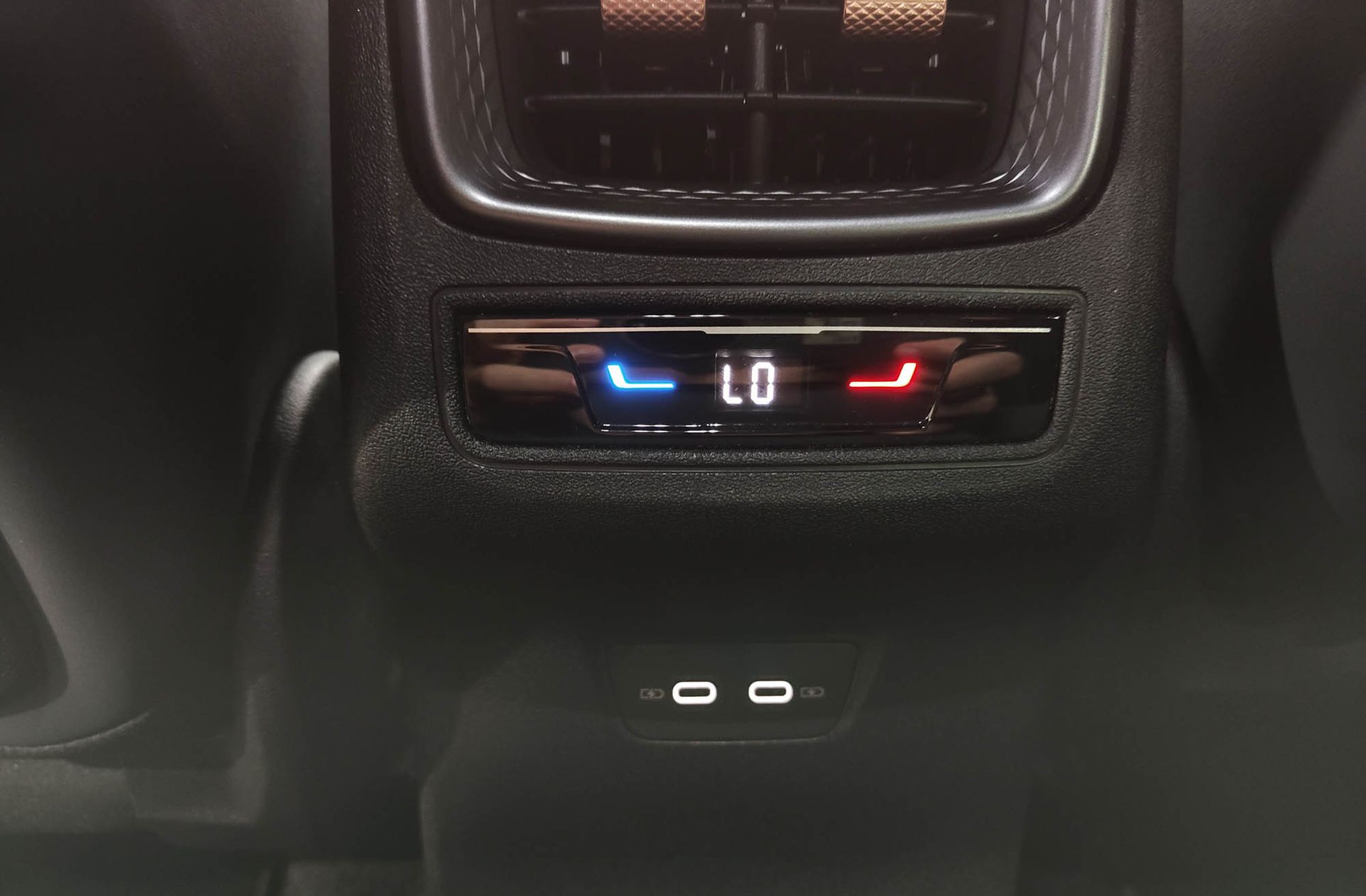 Cupra Terramar 1.5 eTSI DSG - foto 15