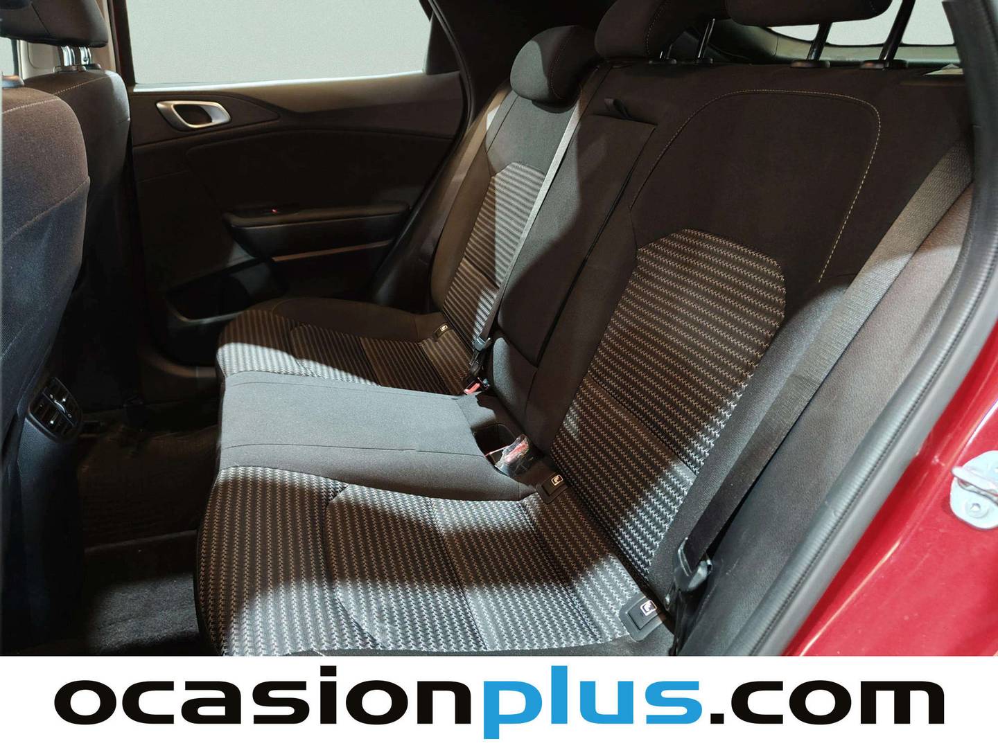 Foto asientos traseros KIA XCeed KIA XCeed 1.0 T-GDi Drive (100 CV)
