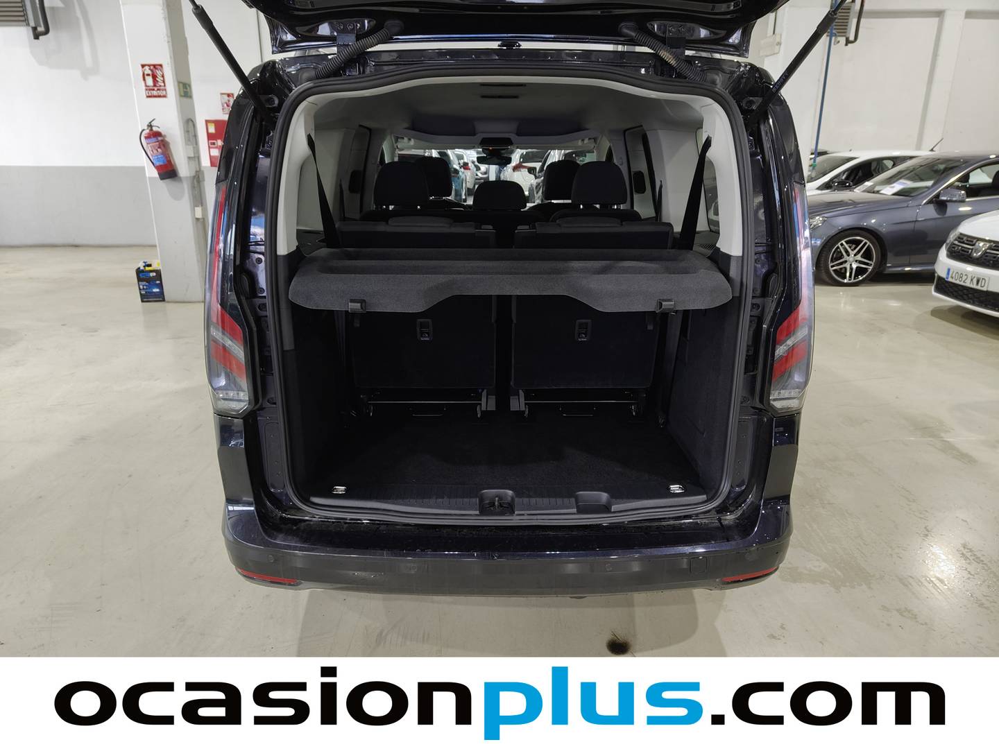 Foto Ford Grand Tourneo Connect Ford Grand Tourneo Connect 2.0 Ecoblue Titanium Auto (122 CV) 7 Plazas