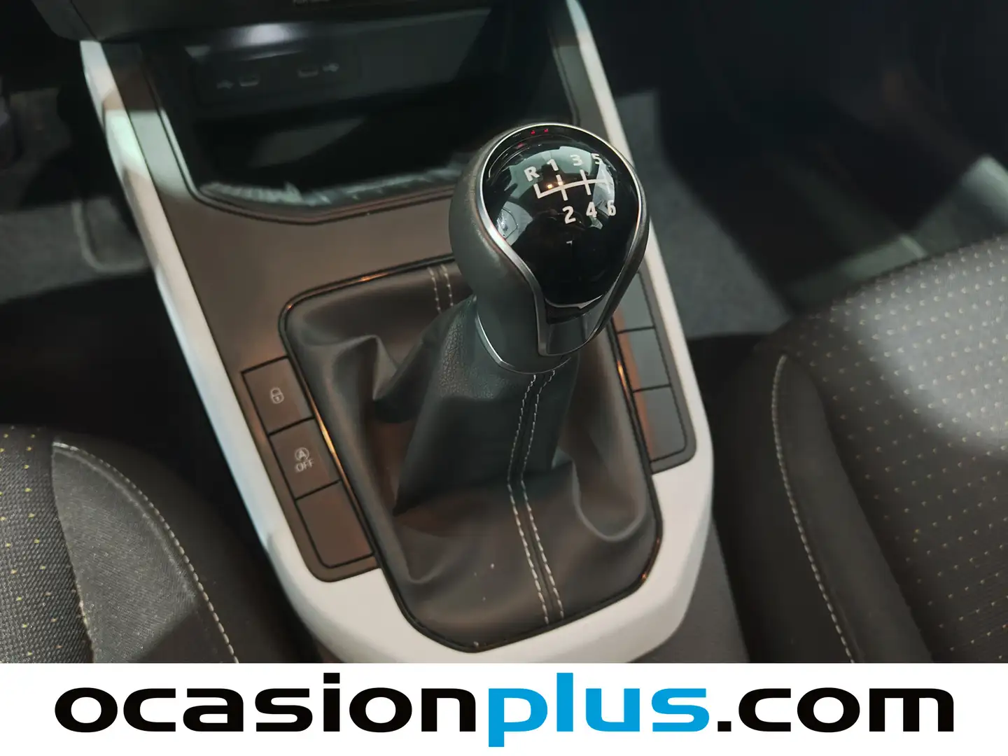 Foto Seat Arona SEAT Arona 1.0 TSI Style Plus (110 CV)