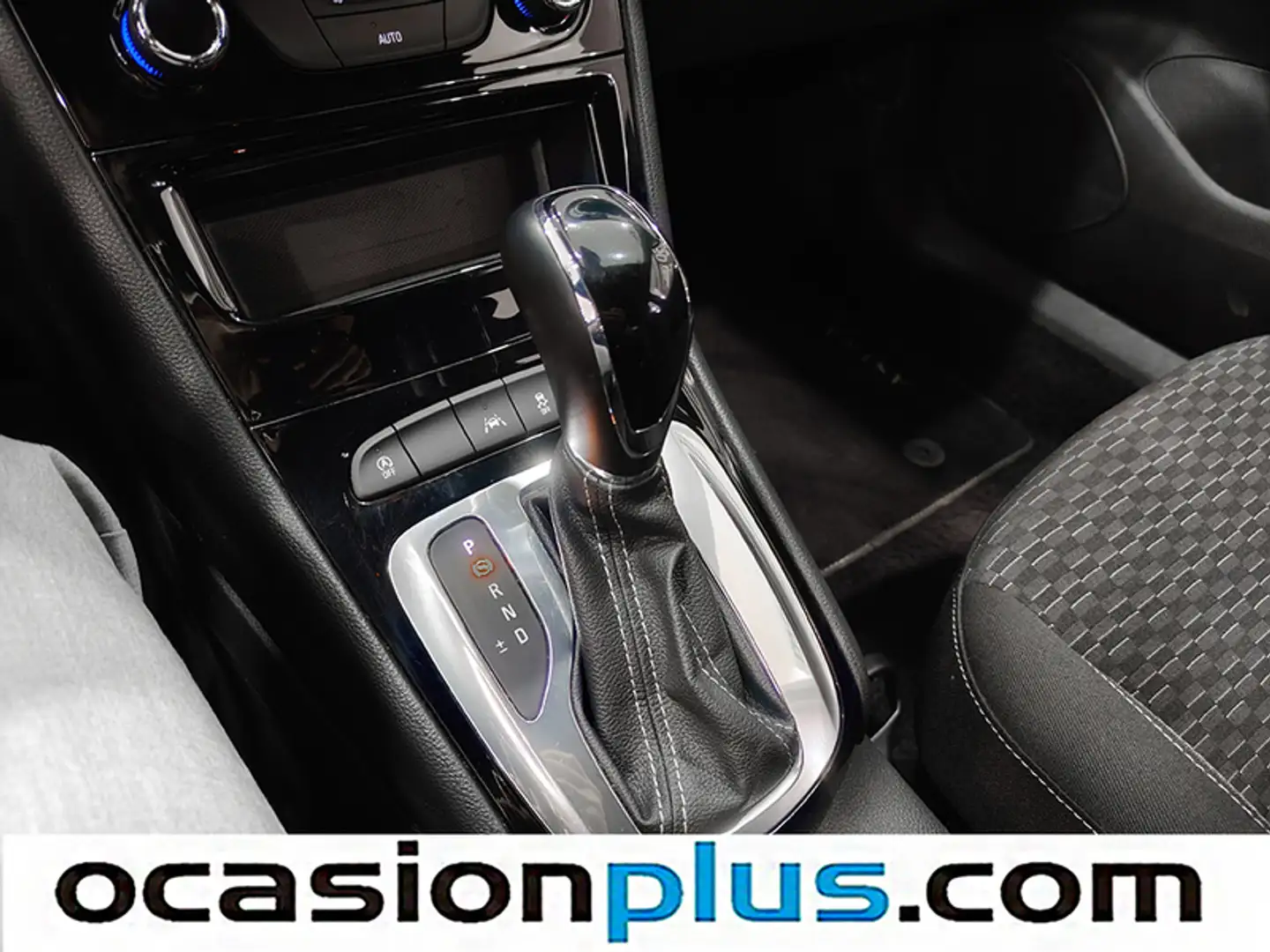 Foto Opel Astra Opel Astra 1.4 Turbo SHT Elegance CVT (145 CV)