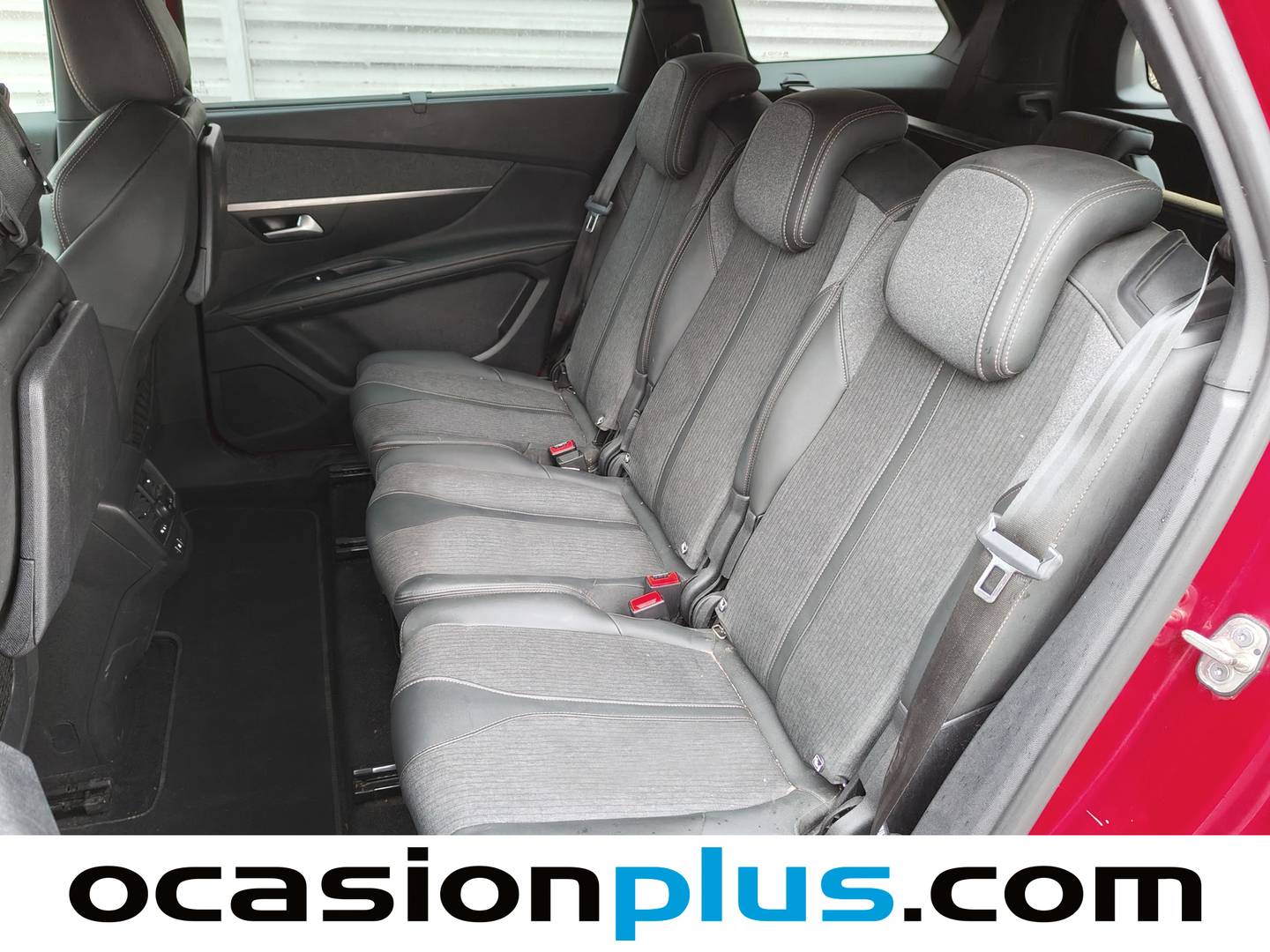 Foto Peugeot 5008 Peugeot 5008 GT Line 1.5L BlueHDi (130CV) S&S