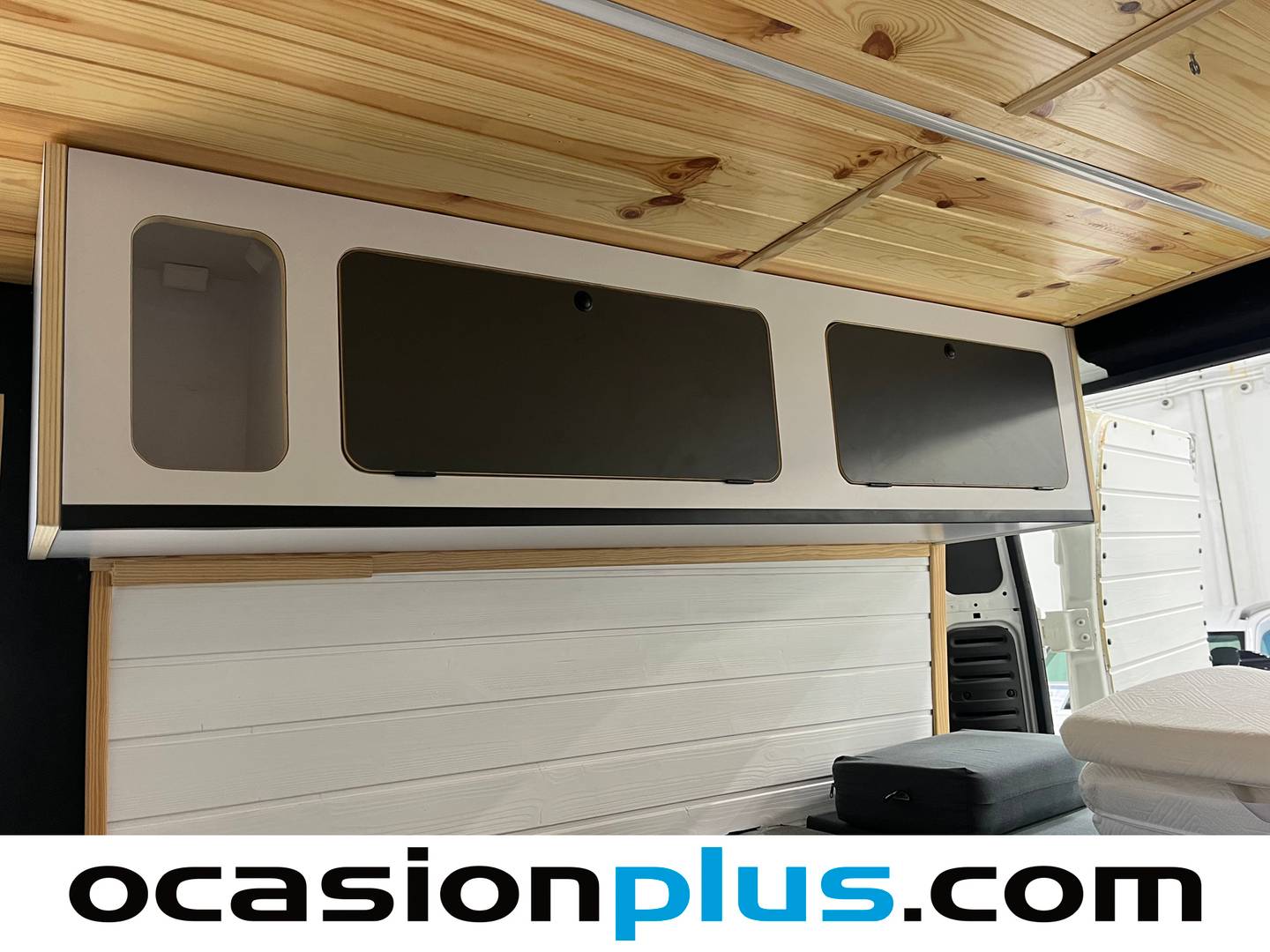 Peugeot Boxer Peugeot Boxer Furgon BlueHDi 140 S&S 335 L2H2  (140 CV) 3 Plazas 2020